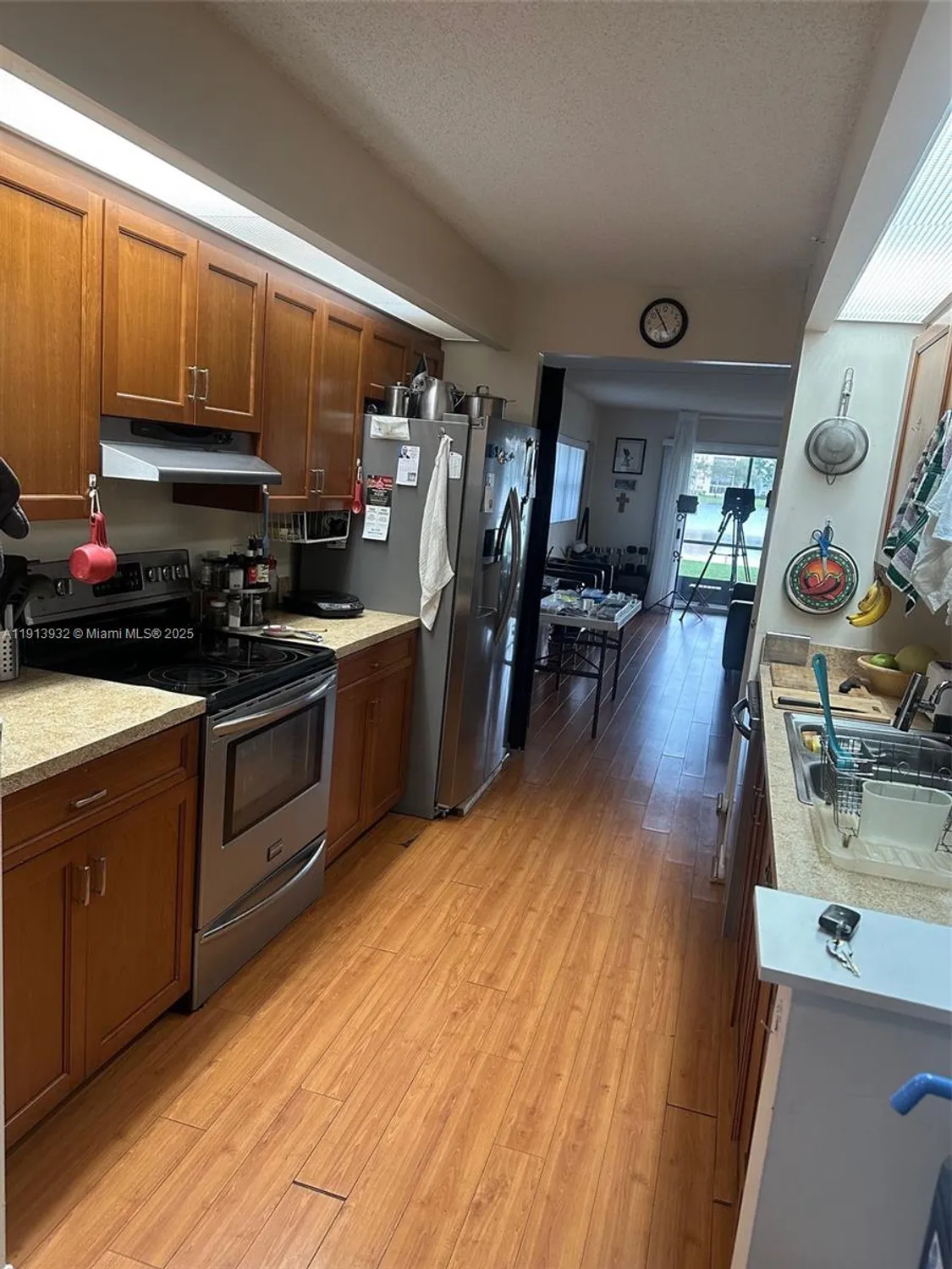 Property Slideshow image 5 of 15 | 571 sw 141st ave apt 101n, Pembroke Pines, FL, 33027