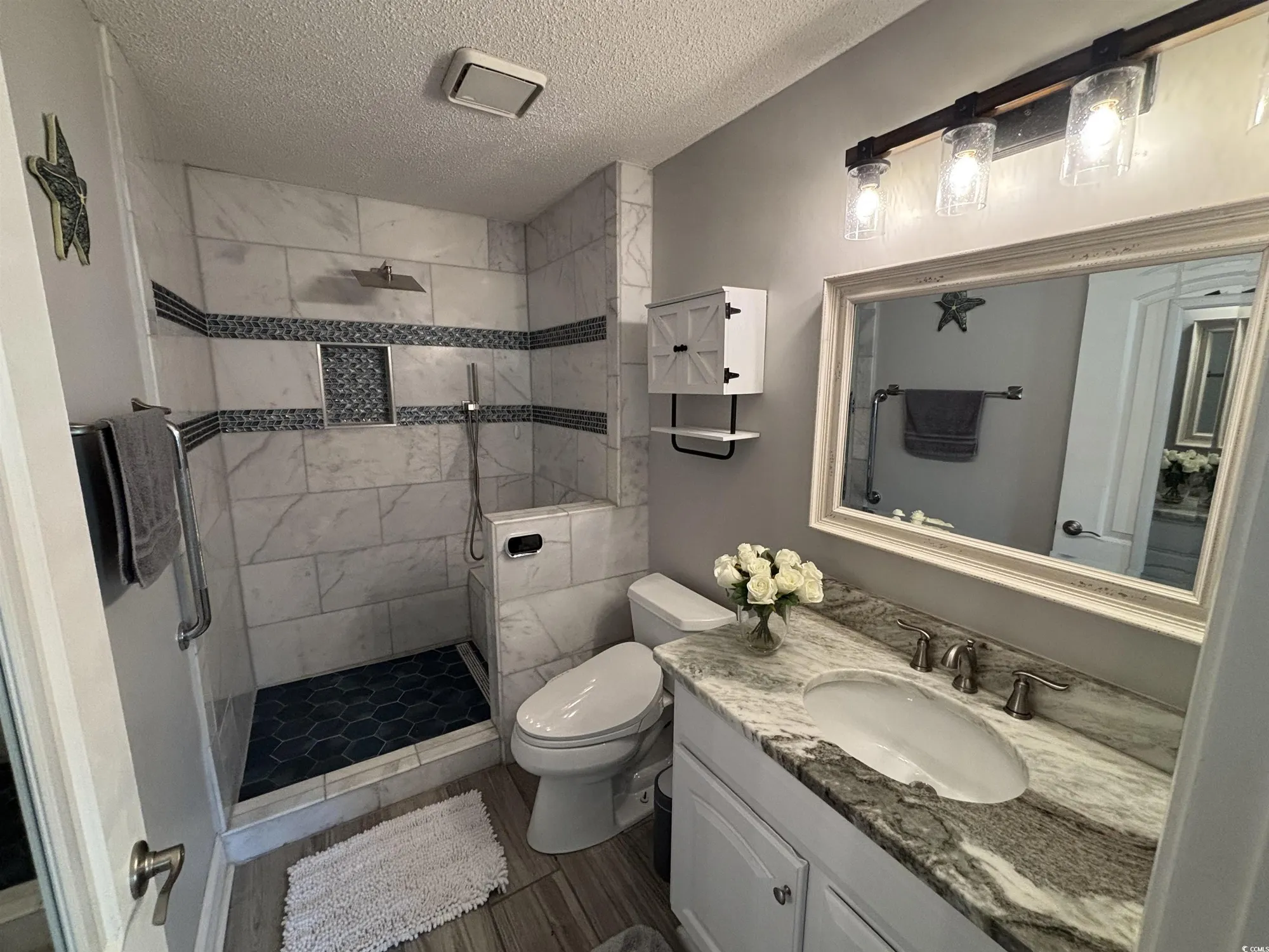 Property Slideshow image 12 of 24 | 5001 little river rd e-102, Myrtle Beach, SC, 29577