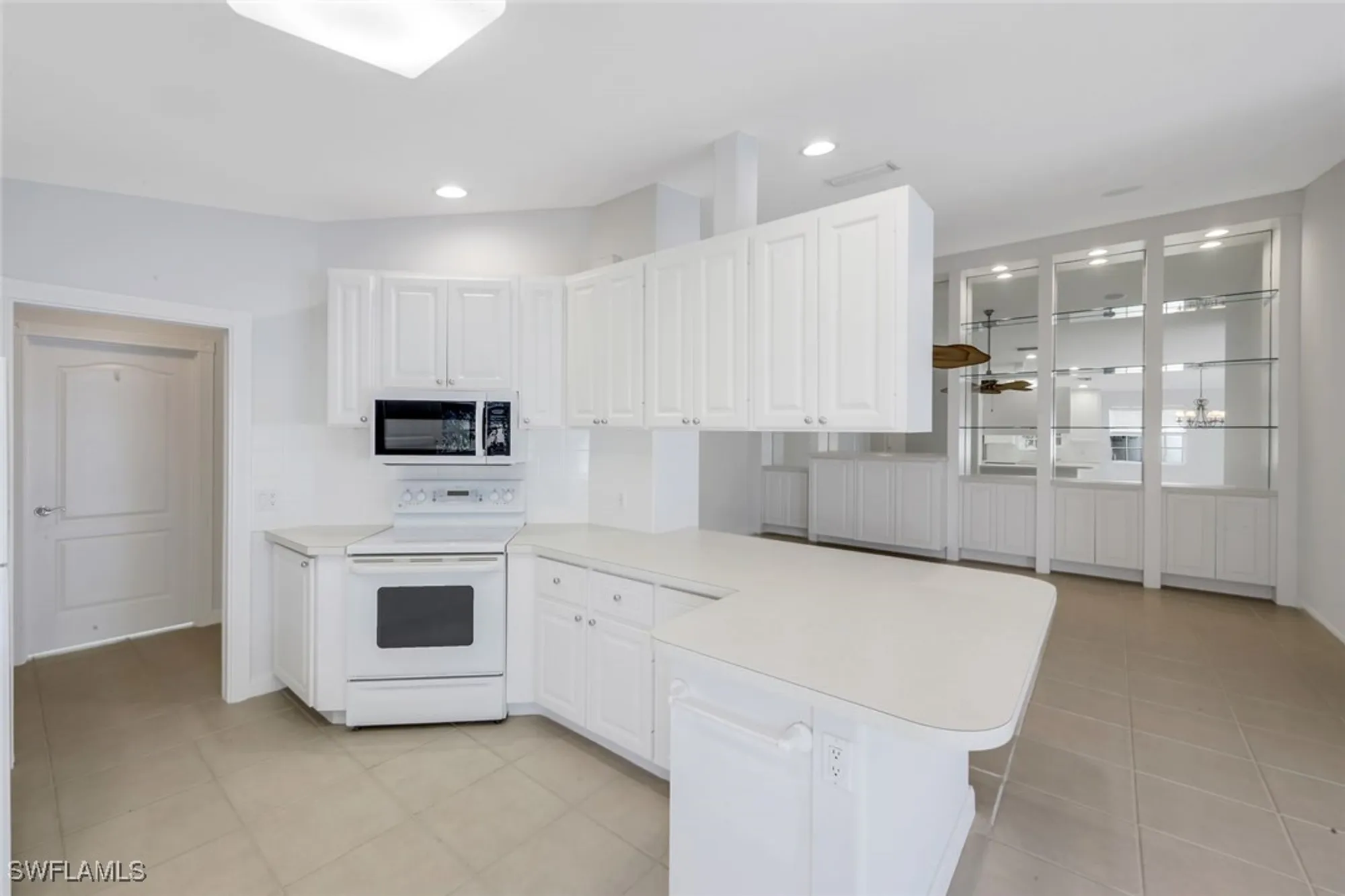 Property Slideshow image 26 of 45 | 3748 exuma way, Naples, FL, 34119