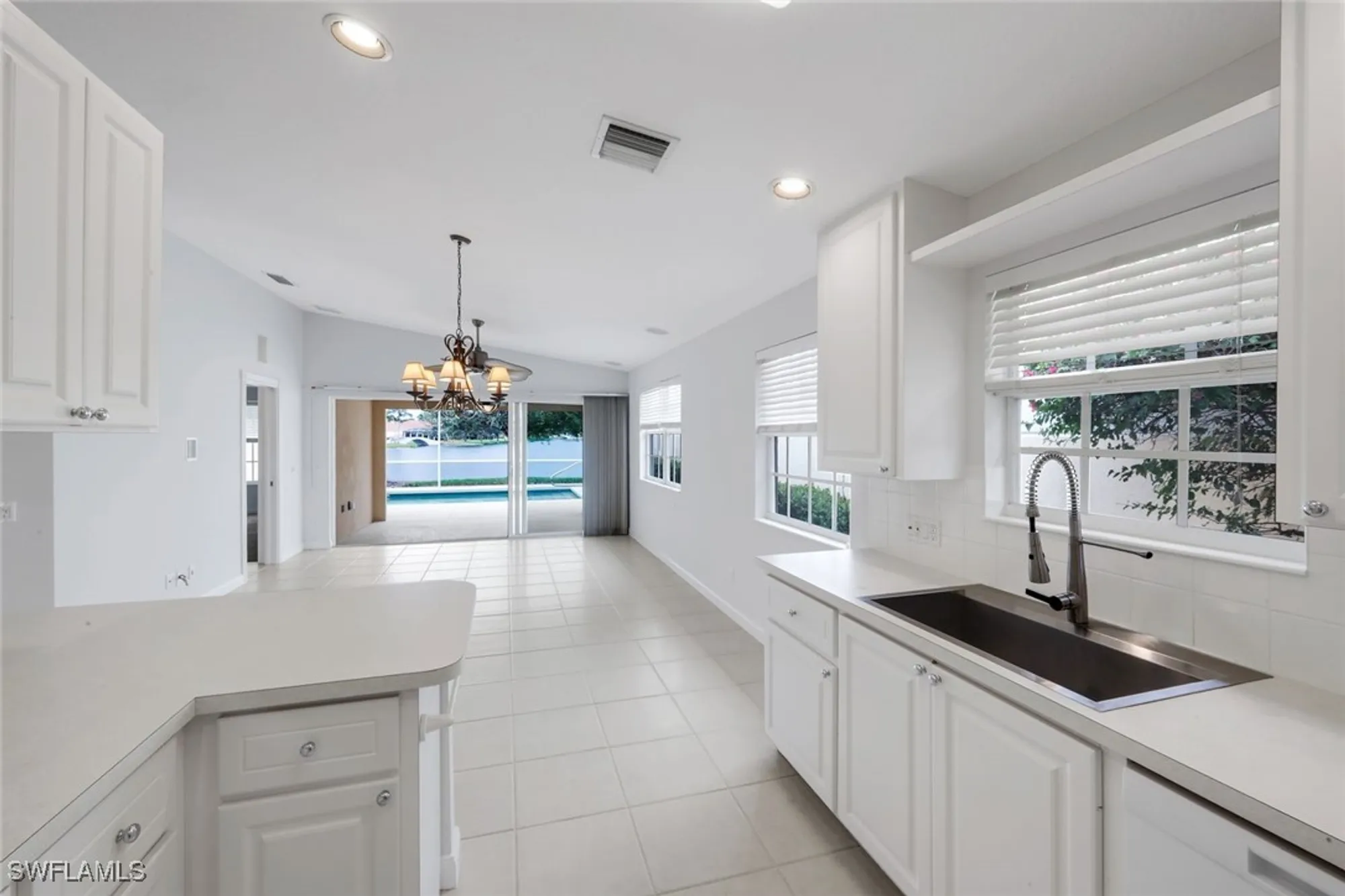 Property Slideshow image 27 of 45 | 3748 exuma way, Naples, FL, 34119