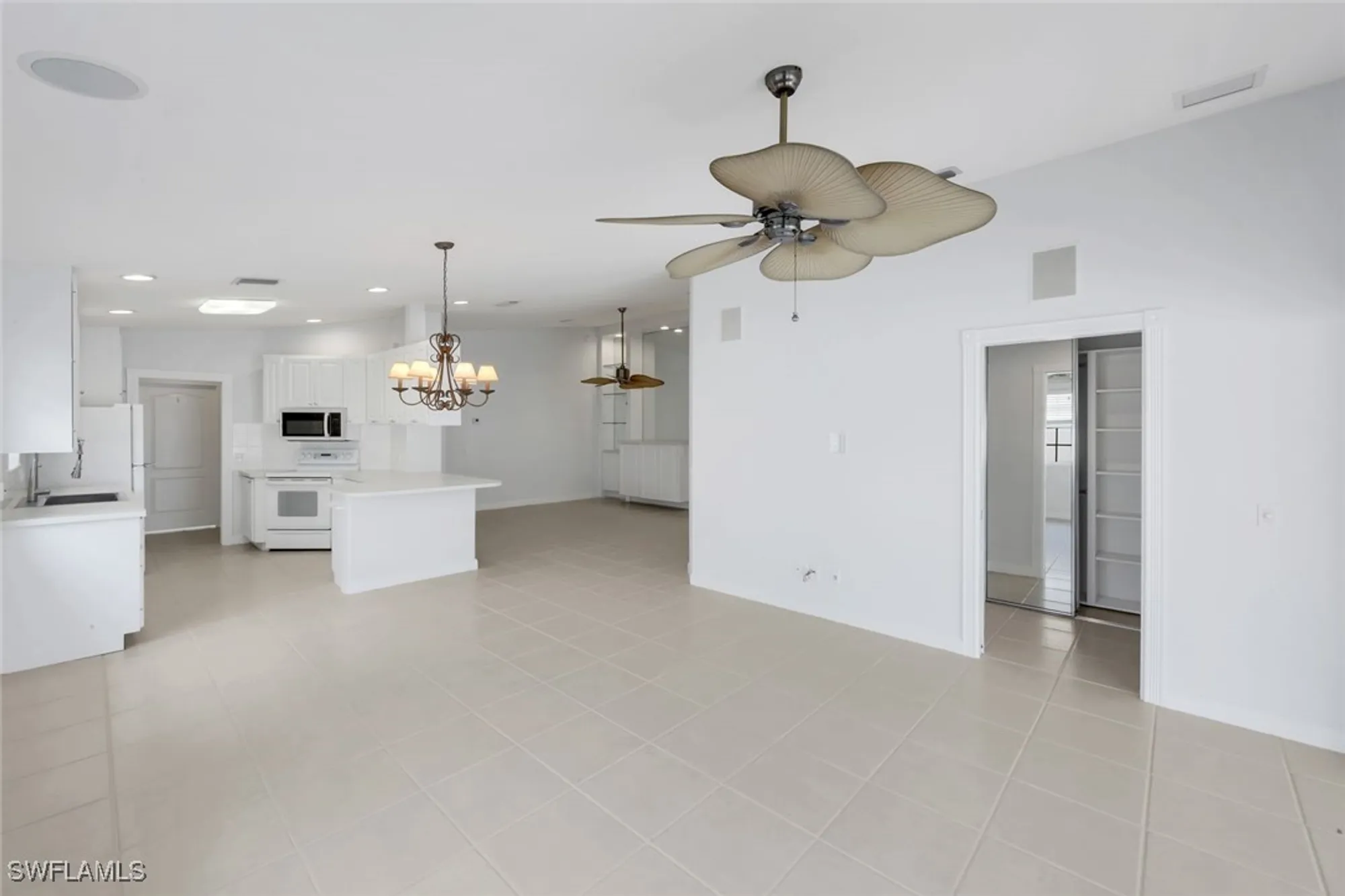 Property Slideshow image 21 of 45 | 3748 exuma way, Naples, FL, 34119