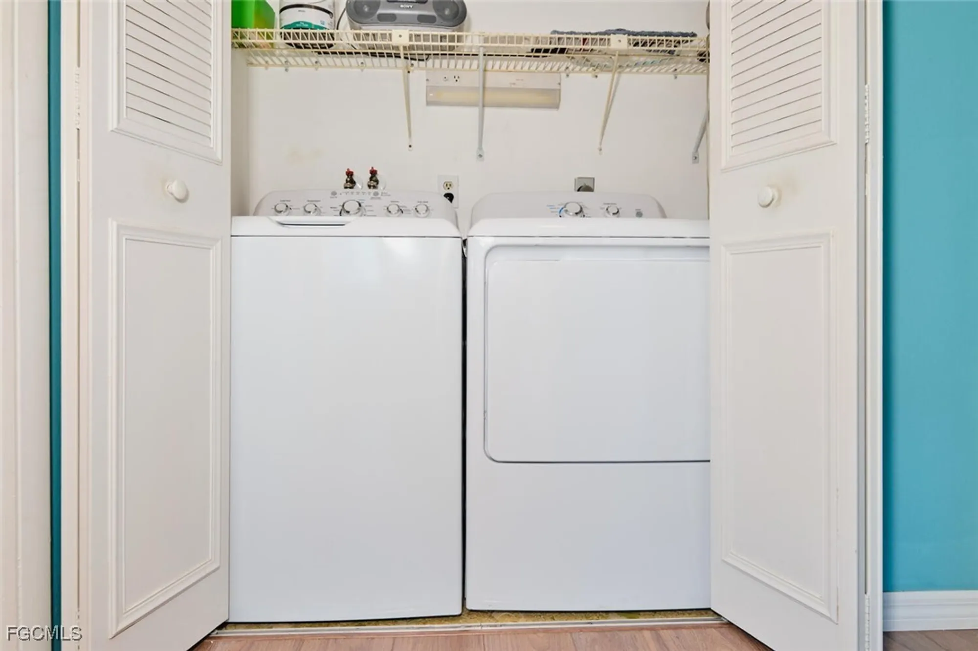 Property Slideshow image 19 of 30 | 1747 pebble beach dr 208, Fort Myers, FL, 33907