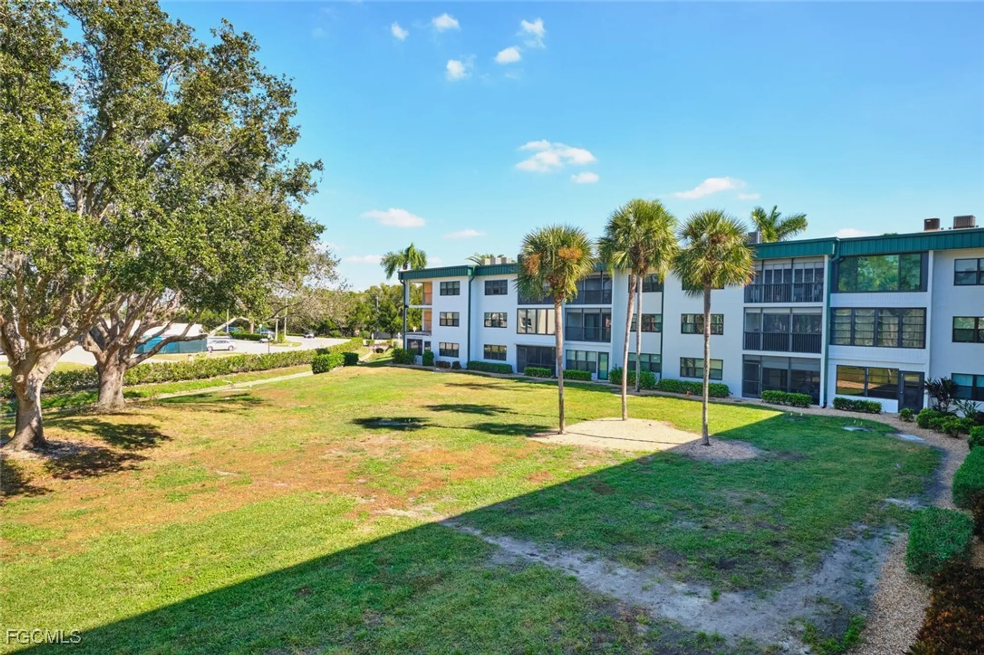 Property Slideshow image 29 of 30 | 1747 pebble beach dr 208, Fort Myers, FL, 33907