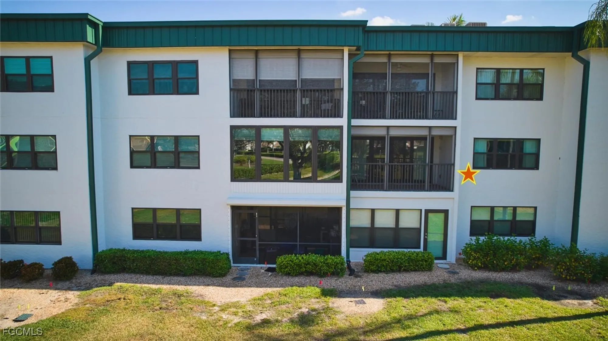 Property Slideshow image 20 of 30 | 1747 pebble beach dr 208, Fort Myers, FL, 33907