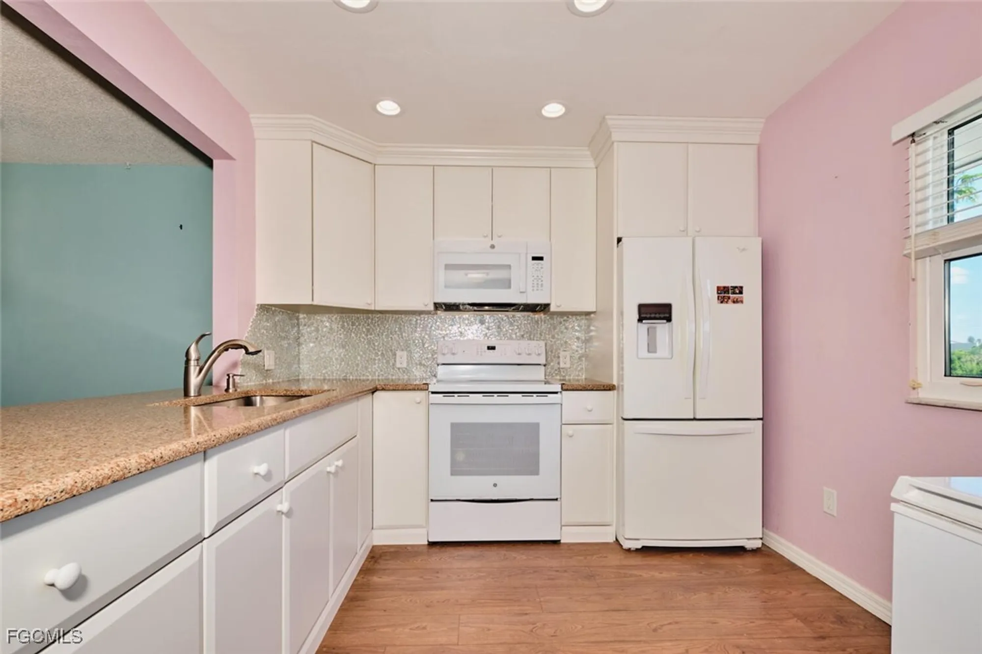 Property Slideshow image 5 of 30 | 1747 pebble beach dr 208, Fort Myers, FL, 33907