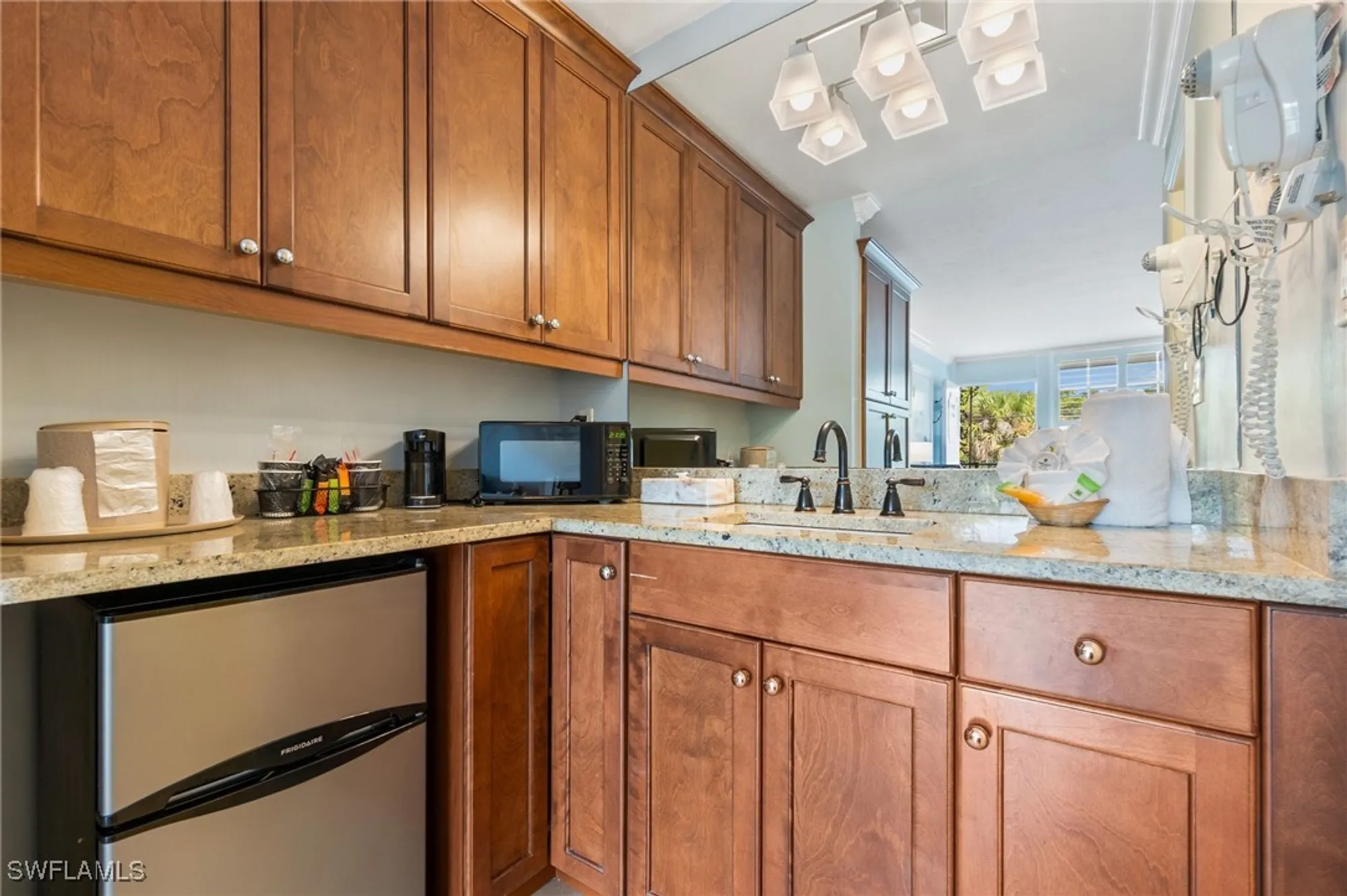Property Slideshow image 14 of 27 | 2555 9th st n # 204, Naples, FL, 34103