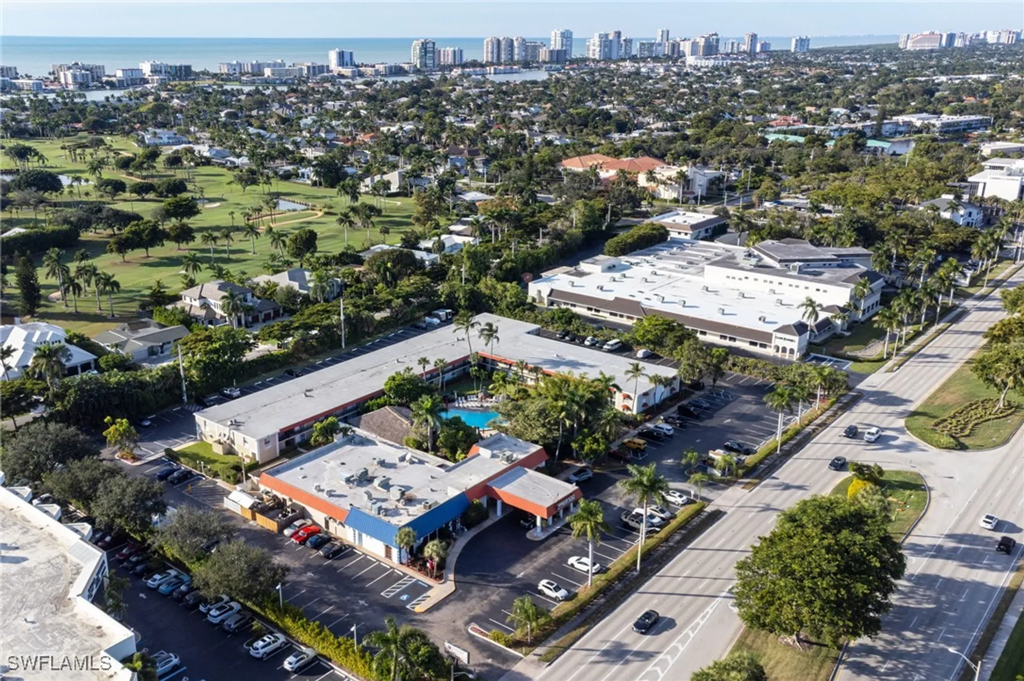 Property Slideshow image 23 of 27 | 2555 9th st n # 204, Naples, FL, 34103