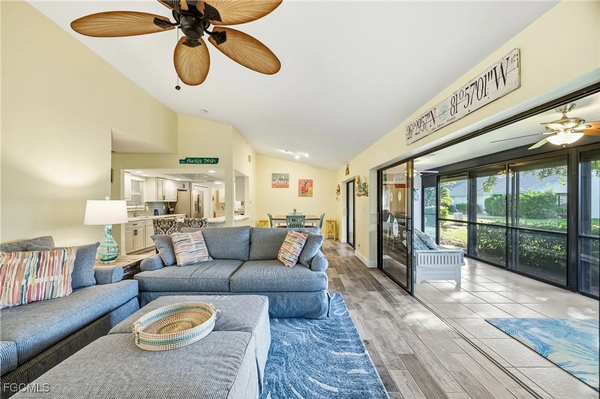 Property Slideshow image 13 of 48 | 11235 caravel cir, Fort Myers, FL, 33908