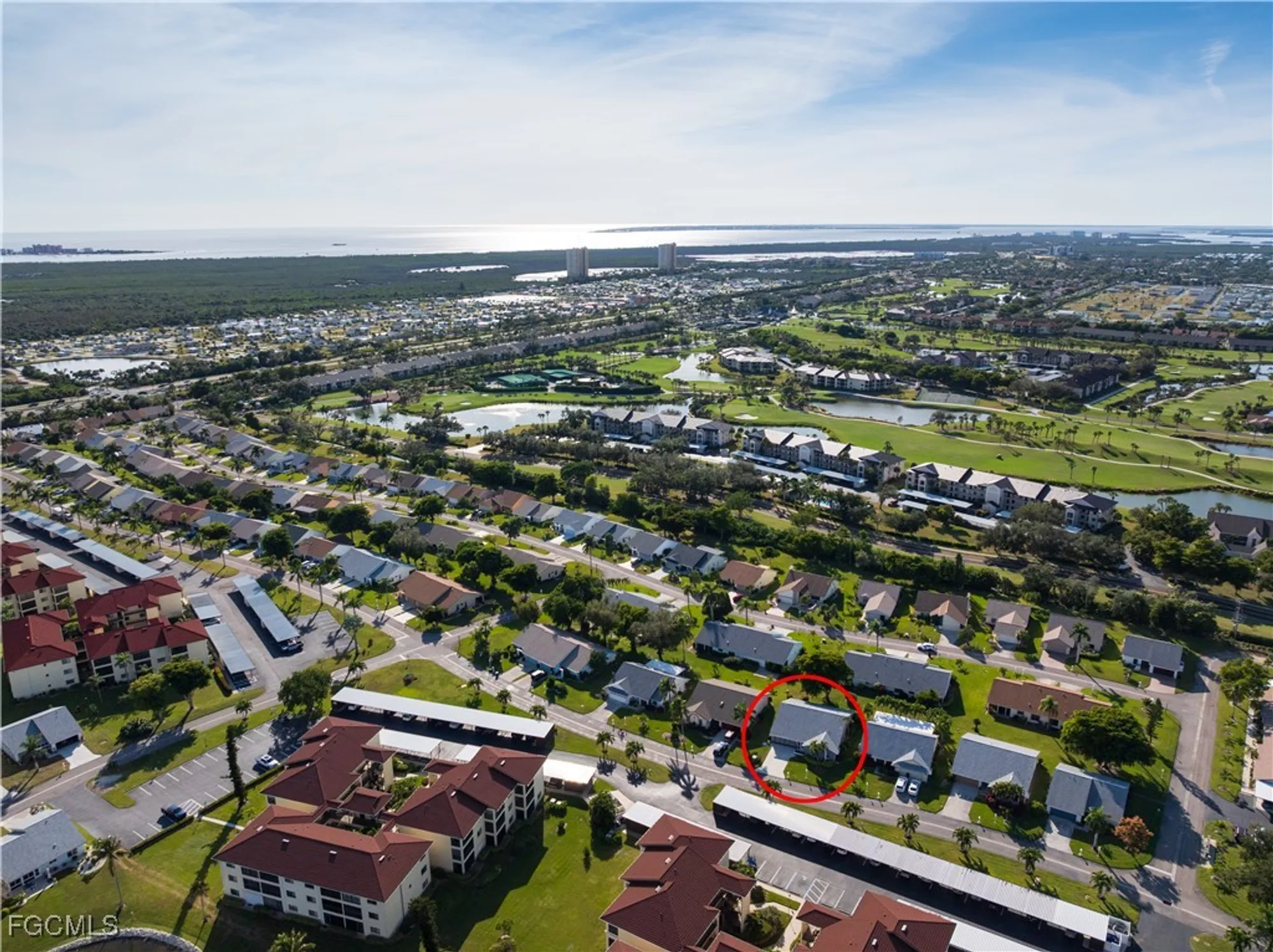 Property Slideshow image 34 of 48 | 11235 caravel cir, Fort Myers, FL, 33908