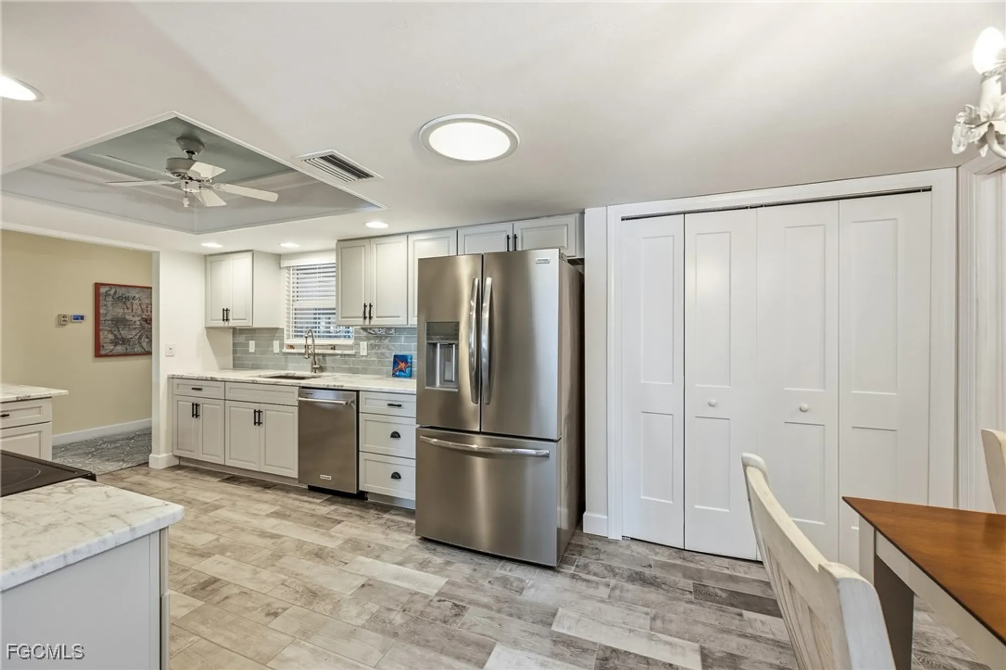 Property Slideshow image 9 of 48 | 11235 caravel cir, Fort Myers, FL, 33908