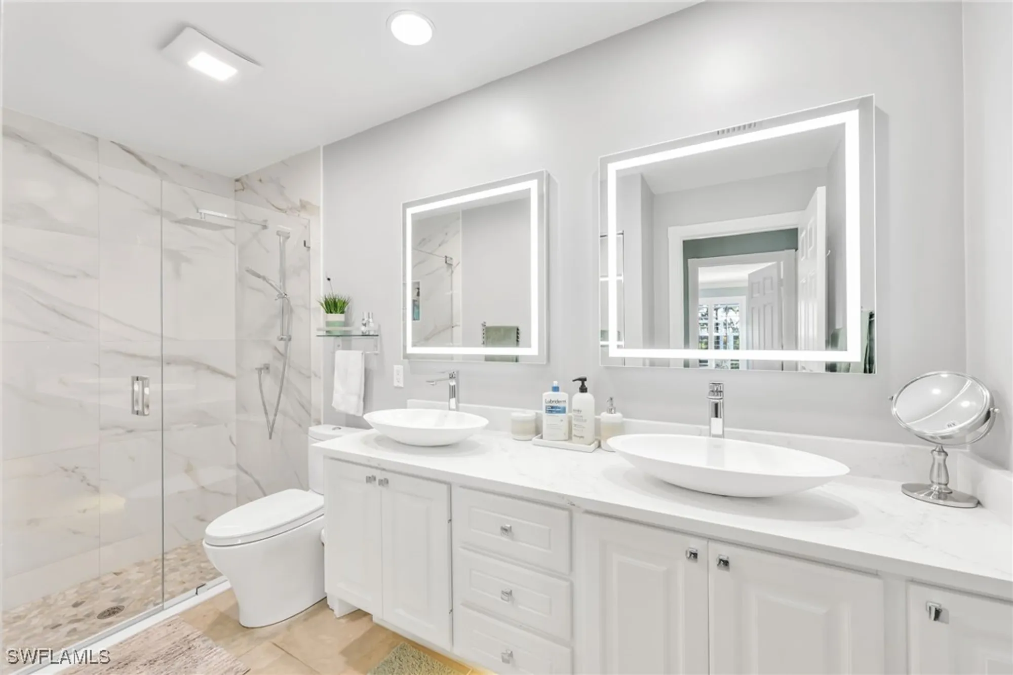 Property Slideshow image 14 of 38 | 7689 novara ct, Naples, FL, 34114