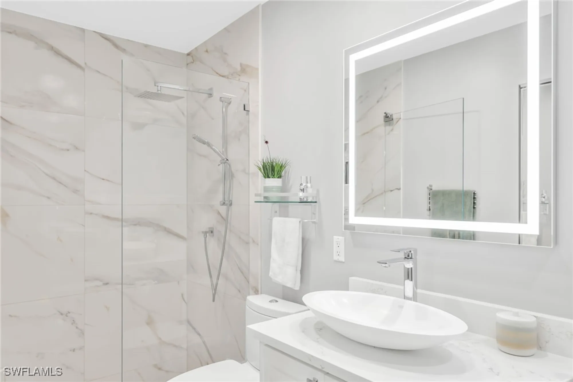 Property Slideshow image 15 of 38 | 7689 novara ct, Naples, FL, 34114