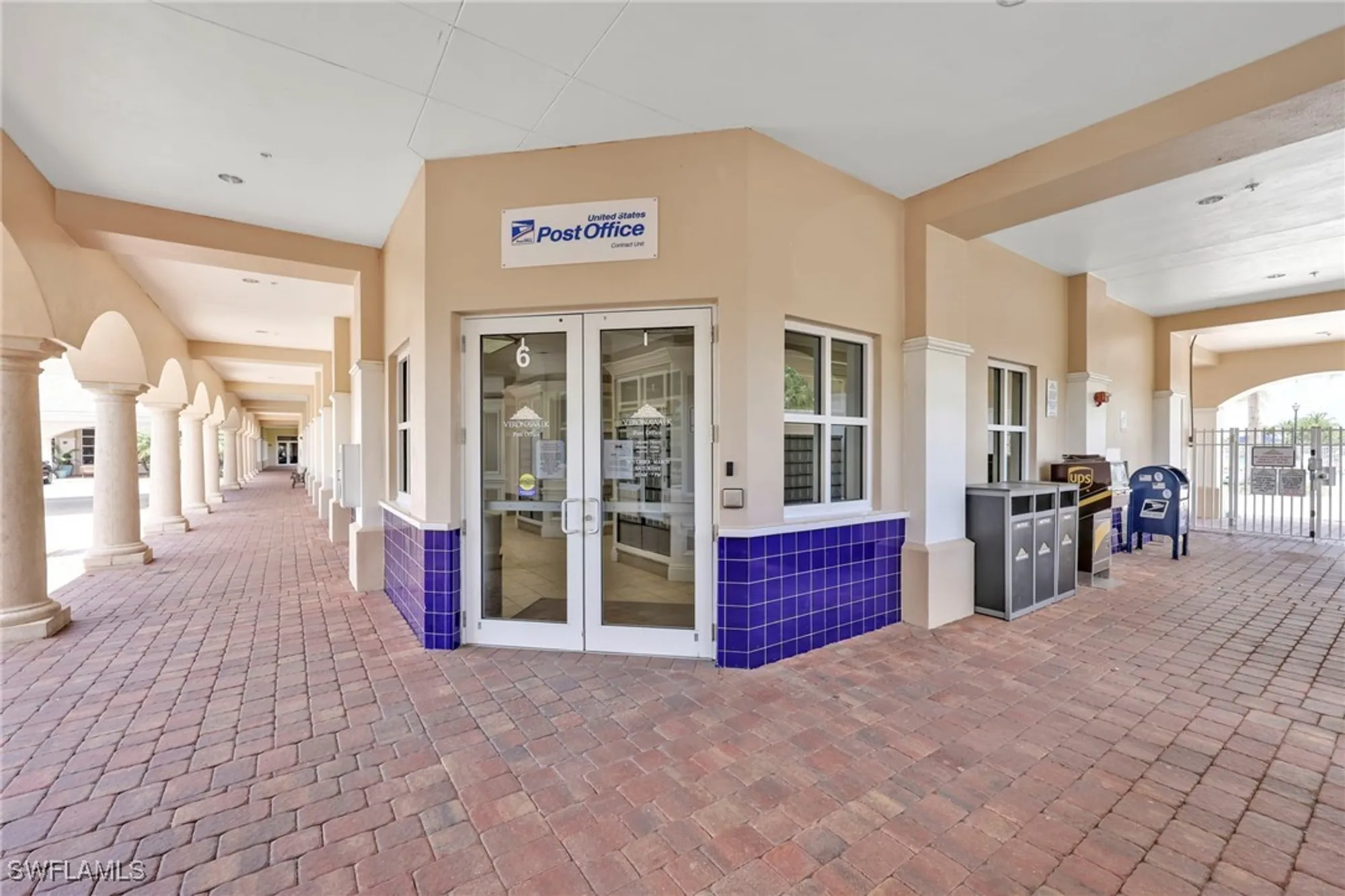 Property Slideshow image 28 of 38 | 7689 novara ct, Naples, FL, 34114