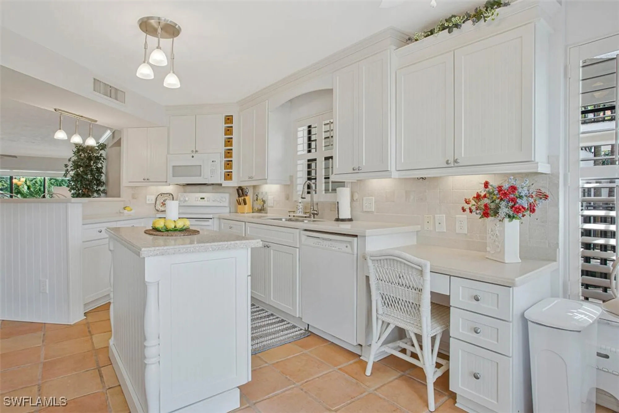 Property Slideshow image 14 of 41 | 5880 via lugano 201, Naples, FL, 34108