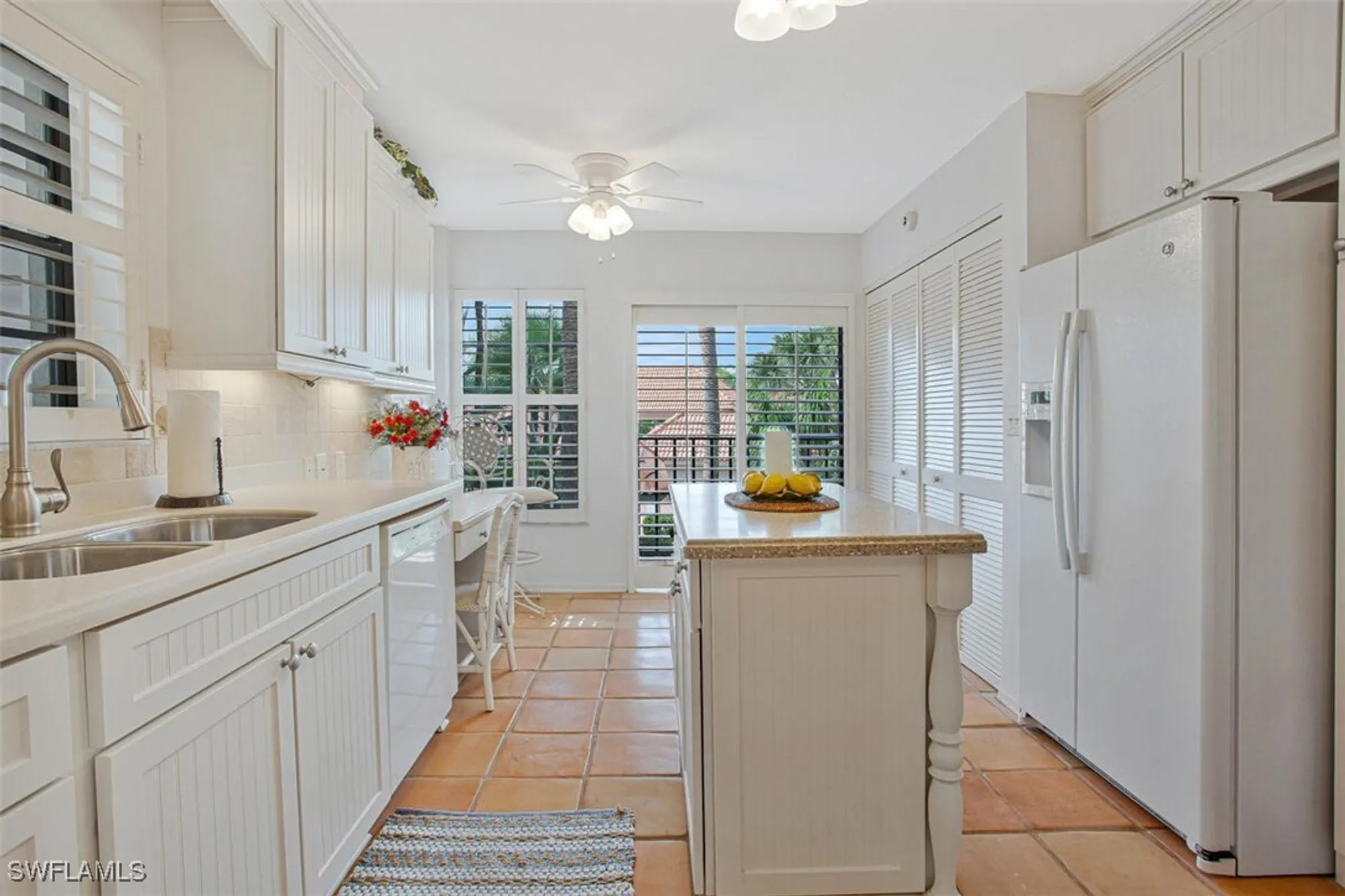 Property Slideshow image 15 of 41 | 5880 via lugano 201, Naples, FL, 34108