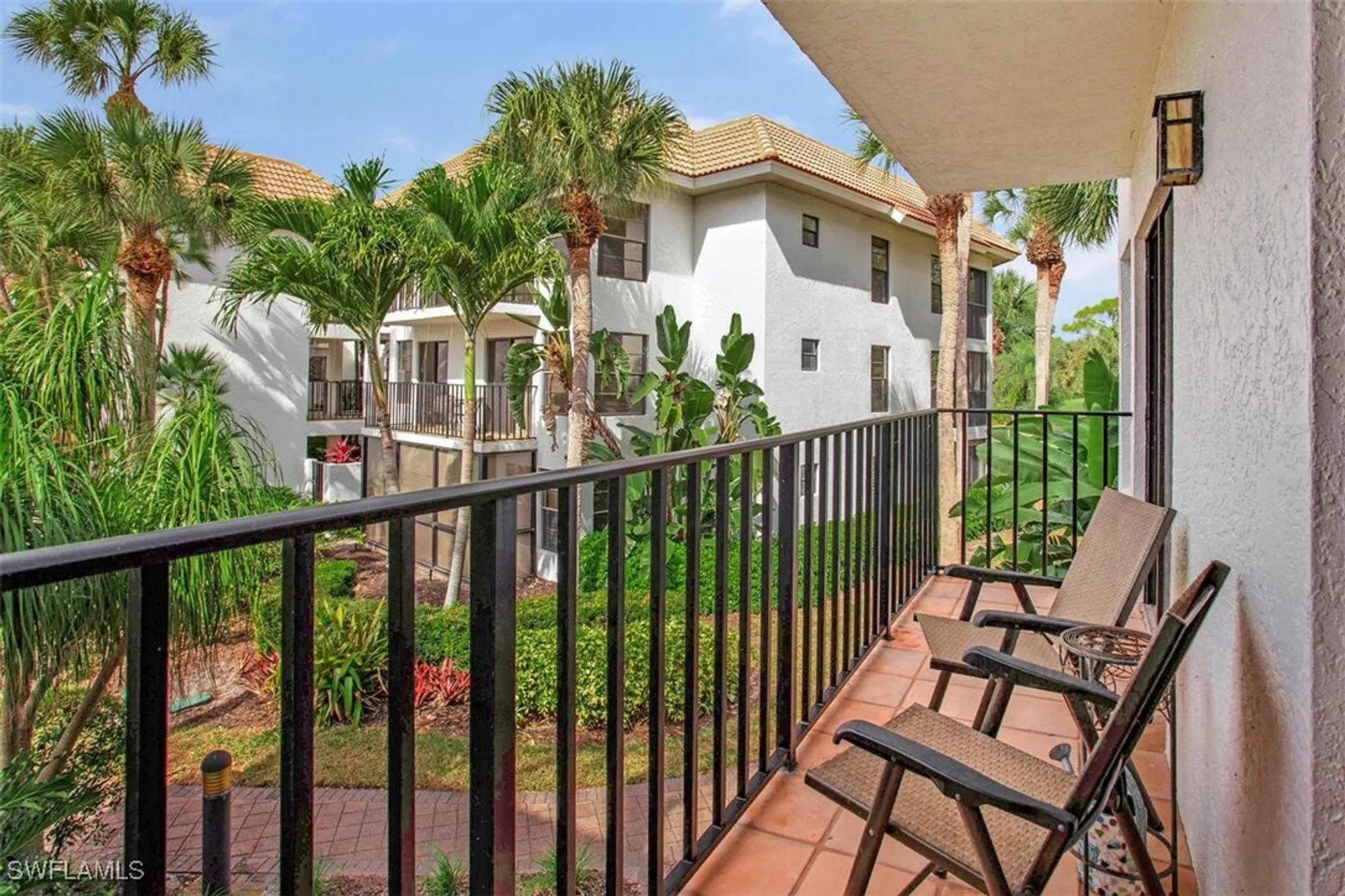 Property Slideshow image 27 of 41 | 5880 via lugano 201, Naples, FL, 34108