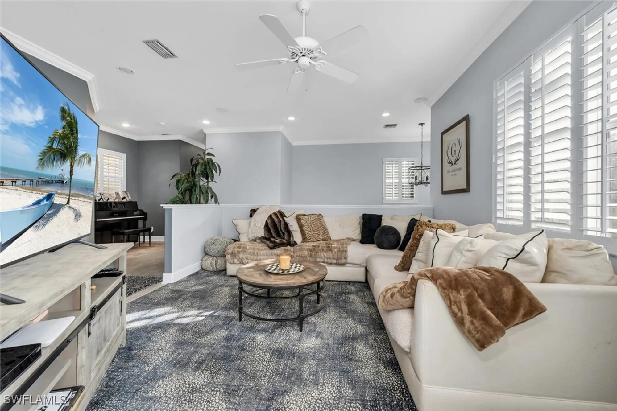 Property Slideshow image 7 of 20 | 608 vintage reserve ln # 24c, Naples, FL, 34119