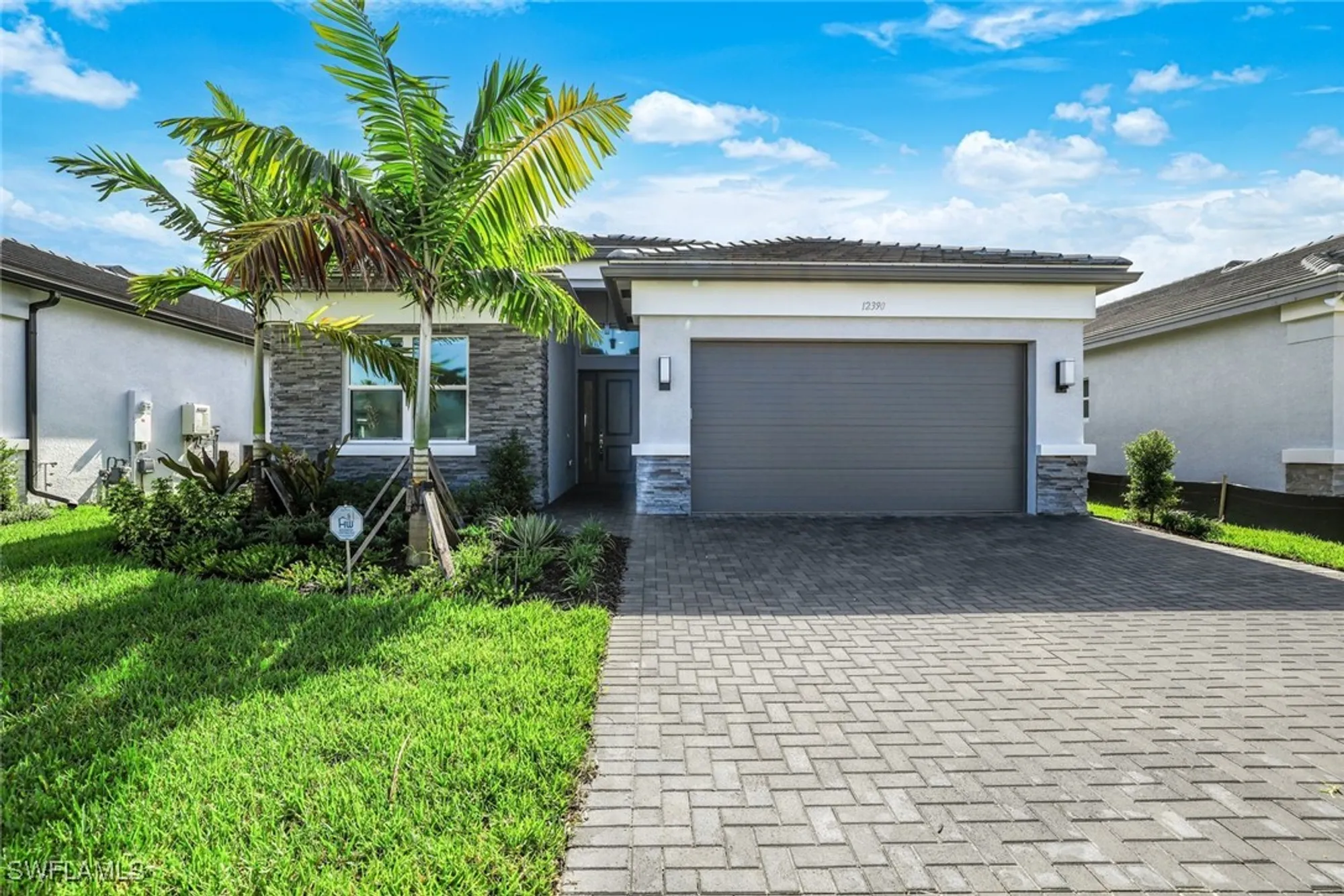 Property Slideshow image 27 of 31 | 12390 purple ficus way, Naples, FL, 34120