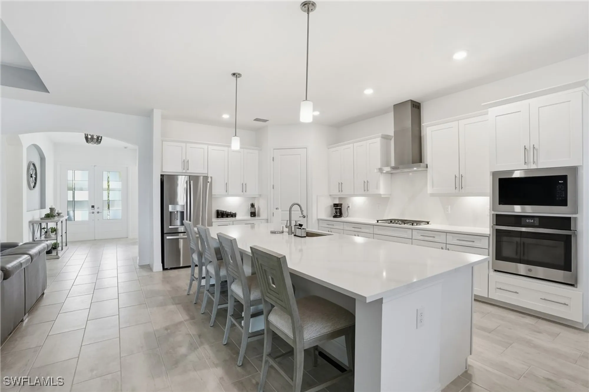 Property Slideshow image 15 of 50 | 13686 blue bay cir, Fort Myers, FL, 33913