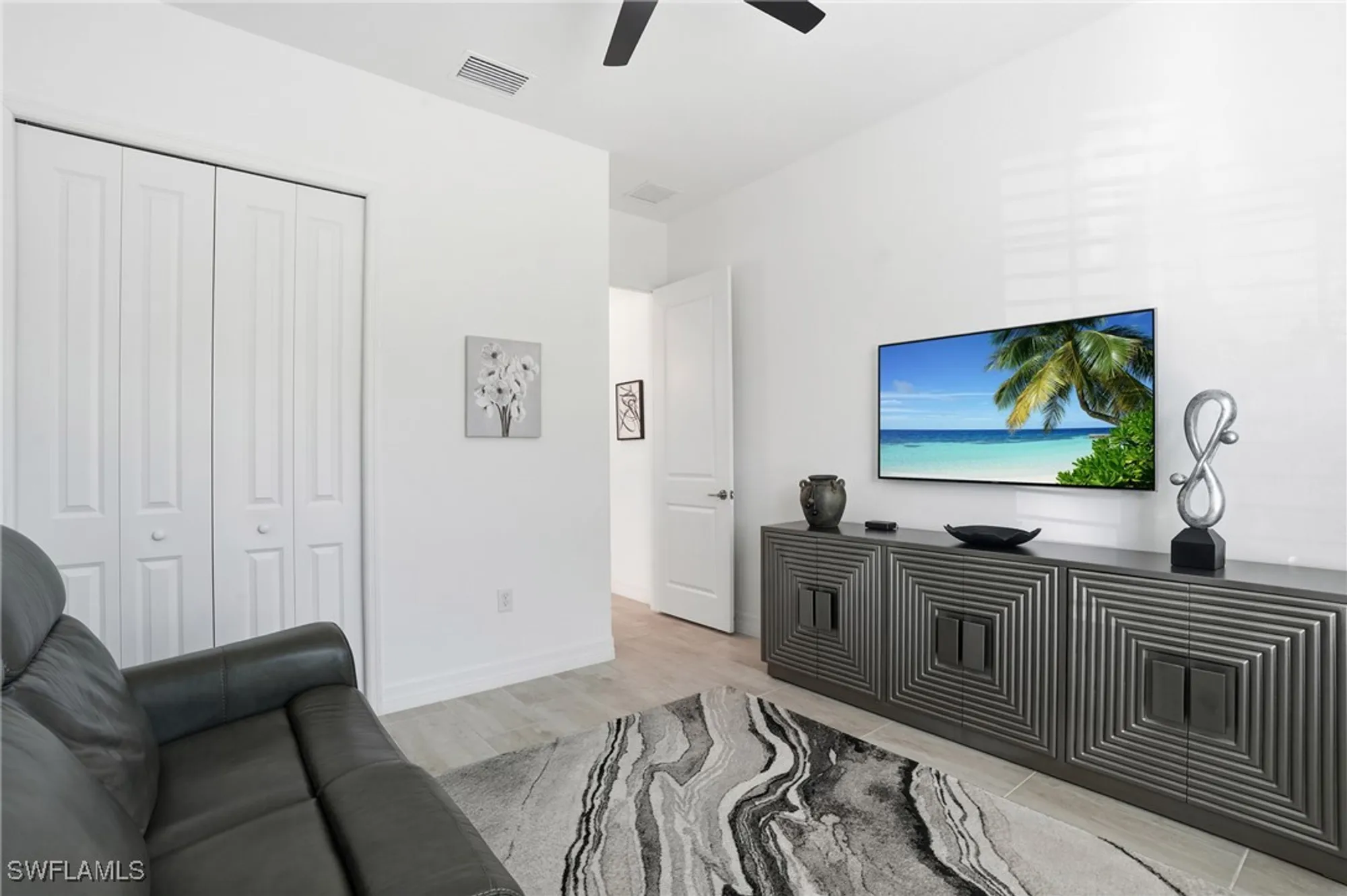 Property Slideshow image 26 of 50 | 13686 blue bay cir, Fort Myers, FL, 33913