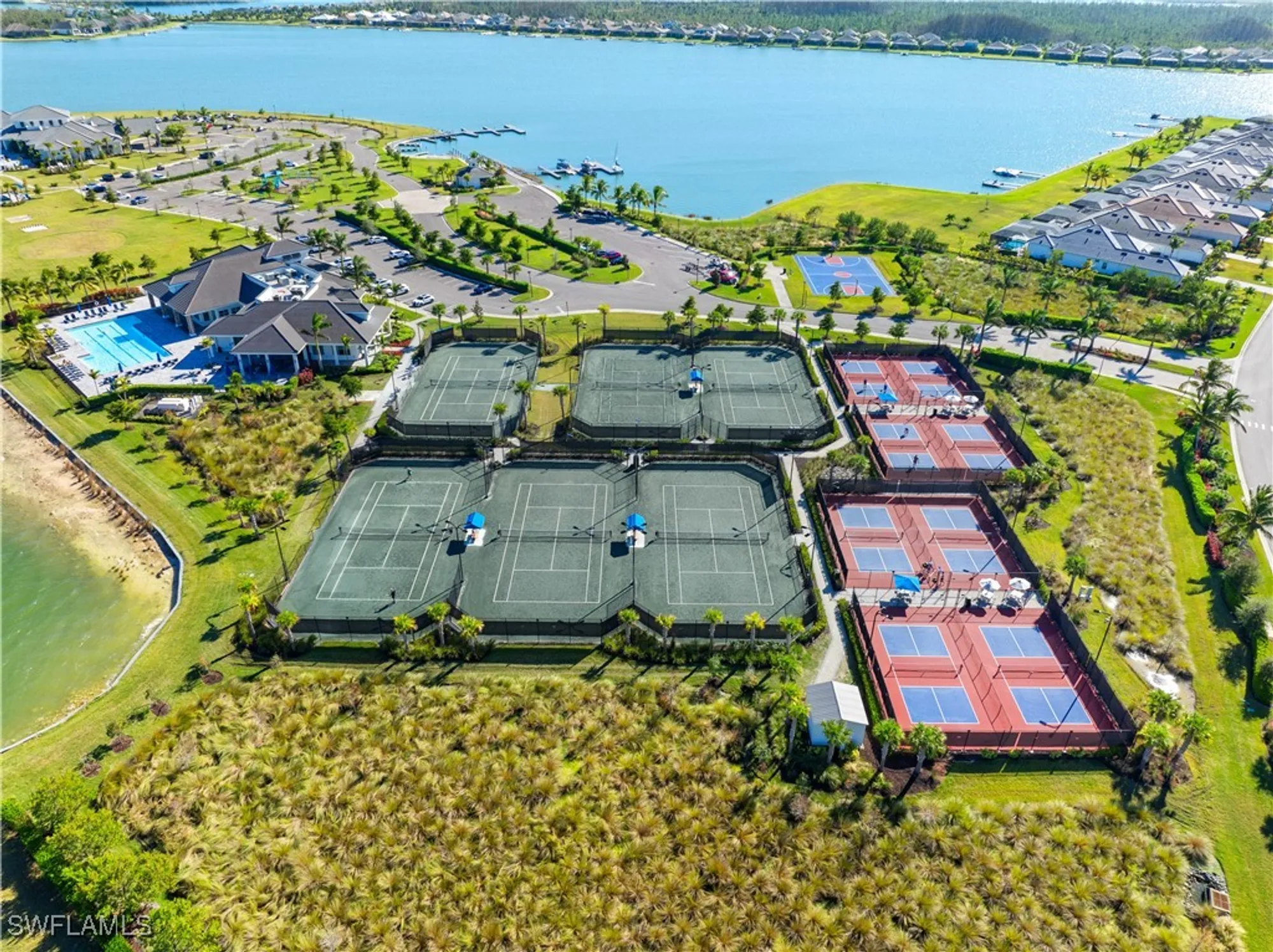 Property Slideshow image 49 of 50 | 13686 blue bay cir, Fort Myers, FL, 33913