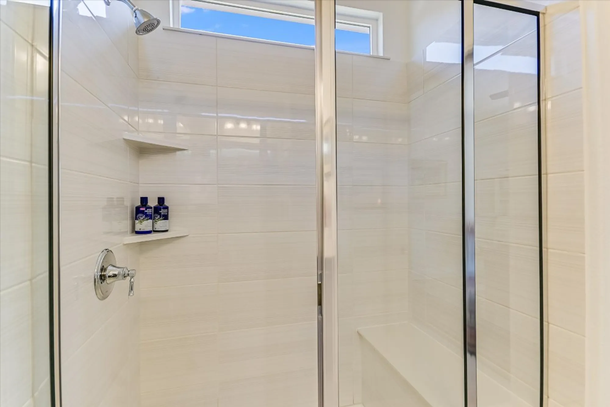 Property Slideshow image 15 of 32 | 811 saratoga ln, Georgetown, TX, 78633