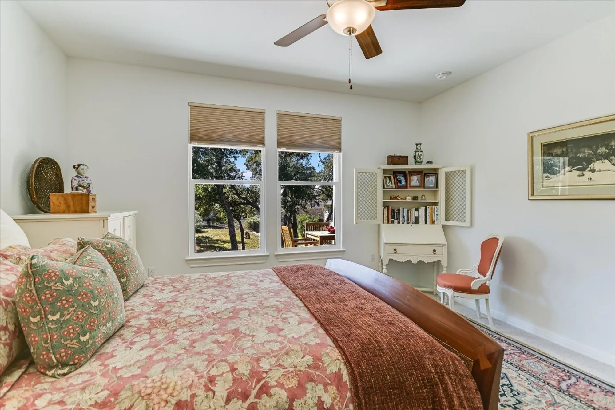 Property Slideshow image 12 of 32 | 811 saratoga ln, Georgetown, TX, 78633