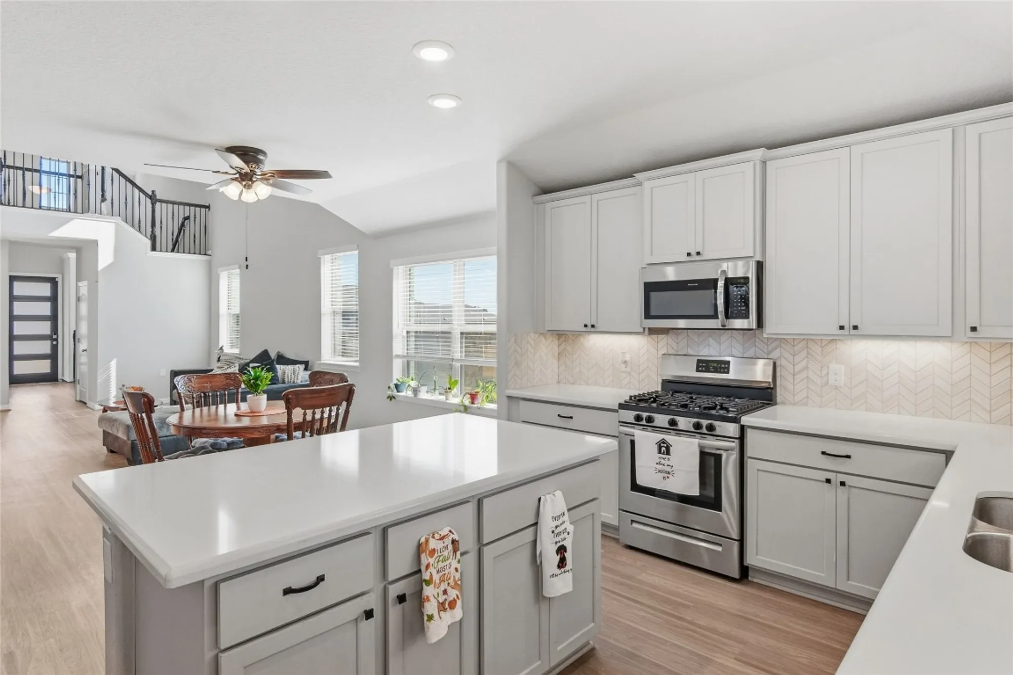 Property Slideshow image 13 of 30 | 605 jaboncillo st, New Braunfels, TX, 78132