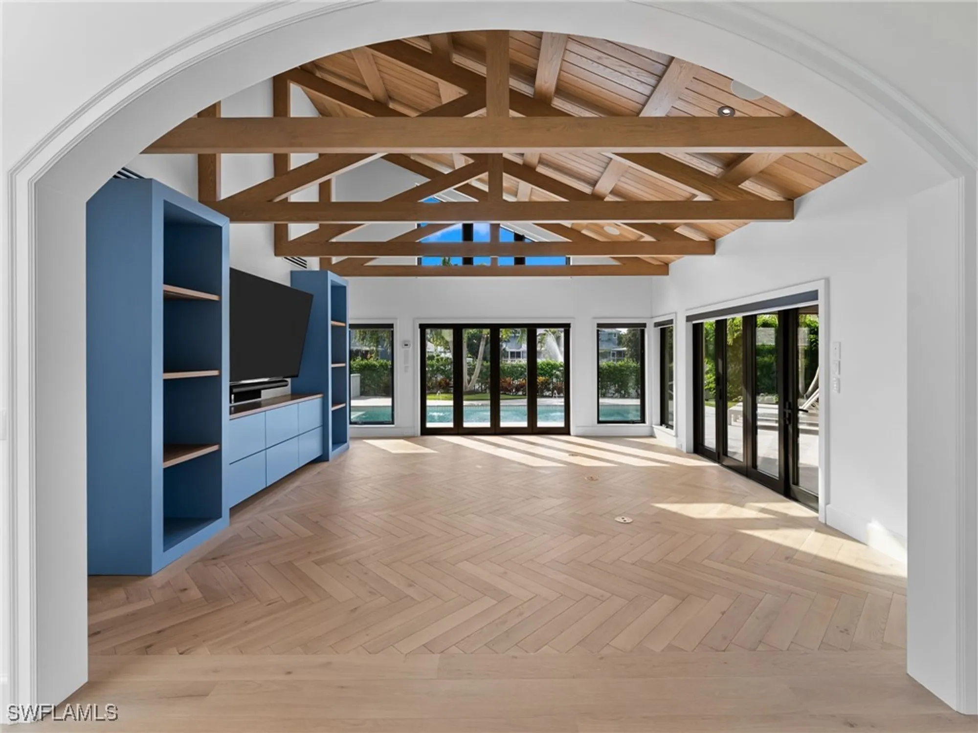 Property Slideshow image 15 of 34 | 572 tierra mar ln # 19, Naples, FL, 34108