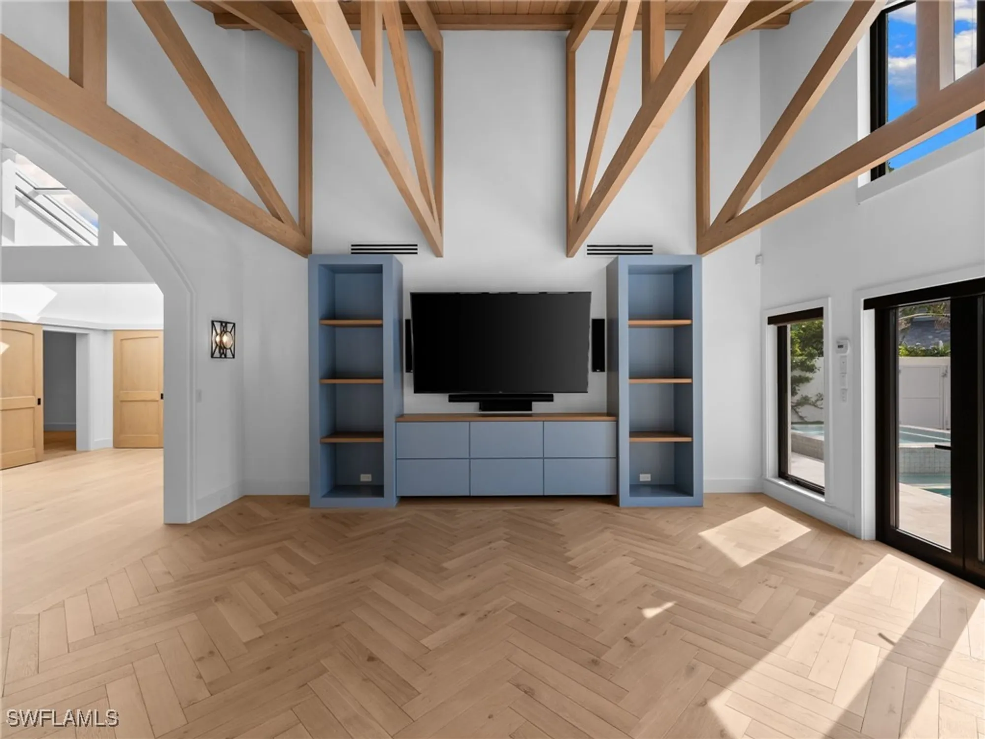 Property Slideshow image 17 of 34 | 572 tierra mar ln # 19, Naples, FL, 34108