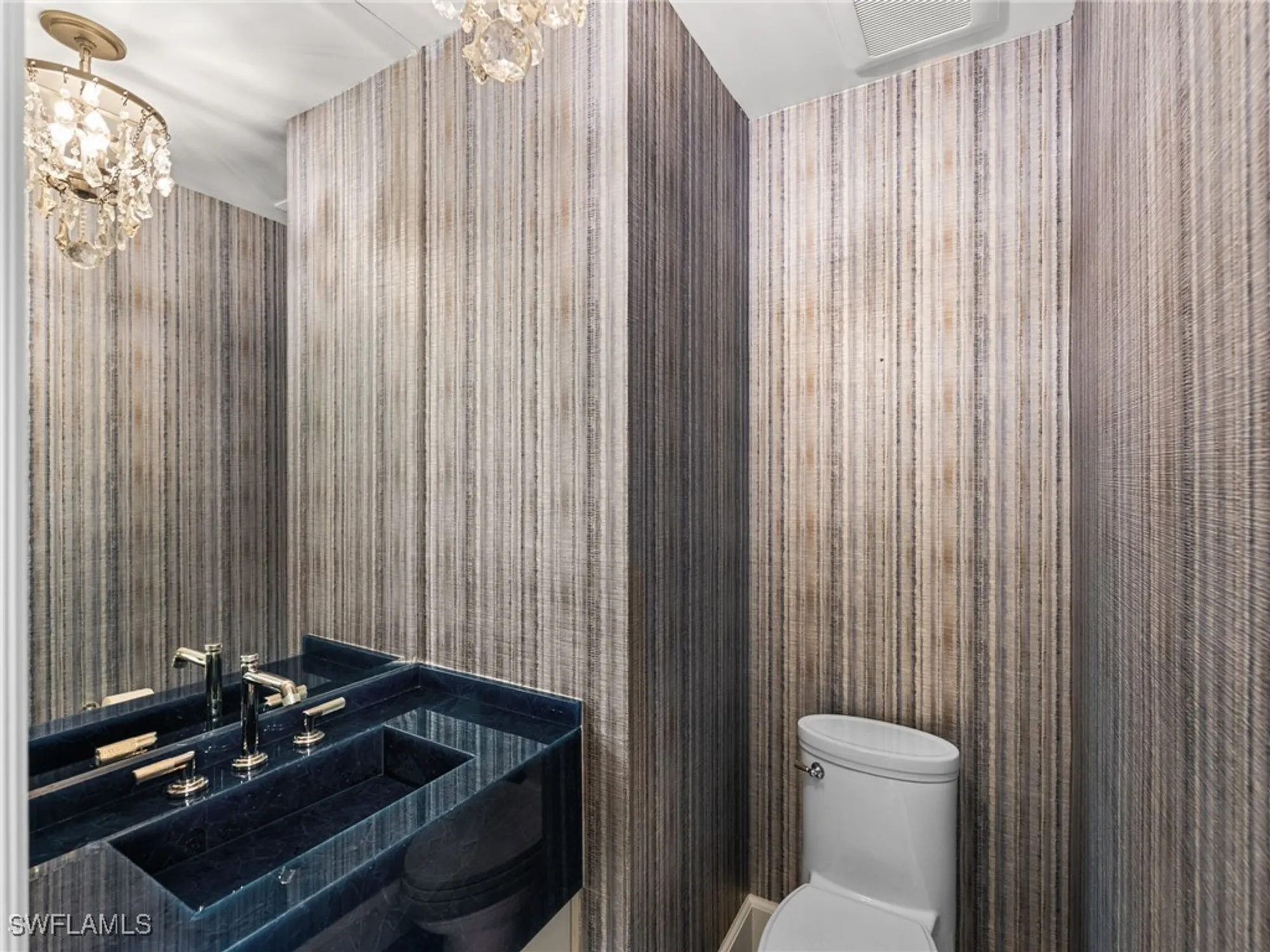 Property Slideshow image 19 of 34 | 572 tierra mar ln # 19, Naples, FL, 34108