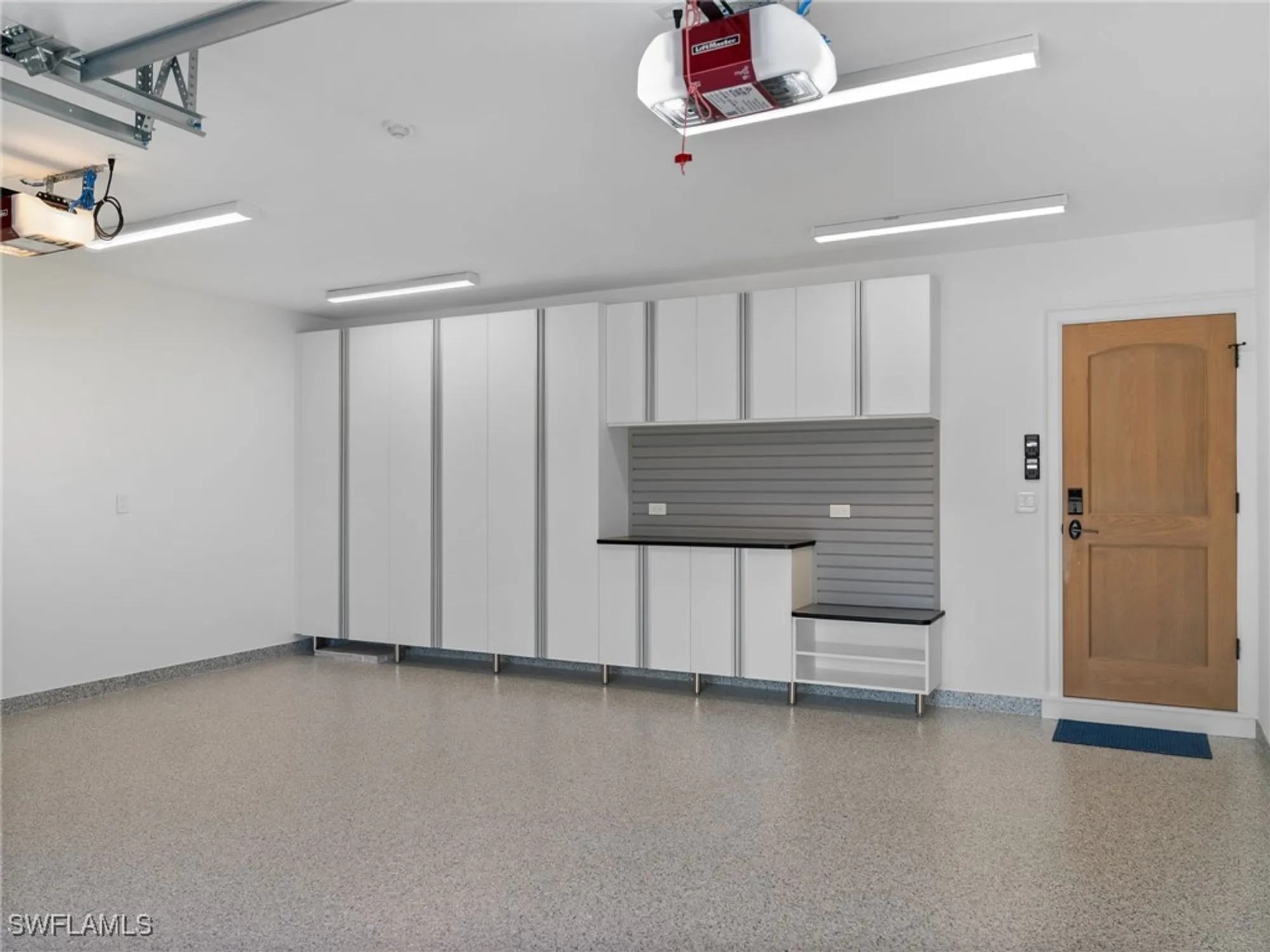 Property Slideshow image 26 of 34 | 572 tierra mar ln # 19, Naples, FL, 34108