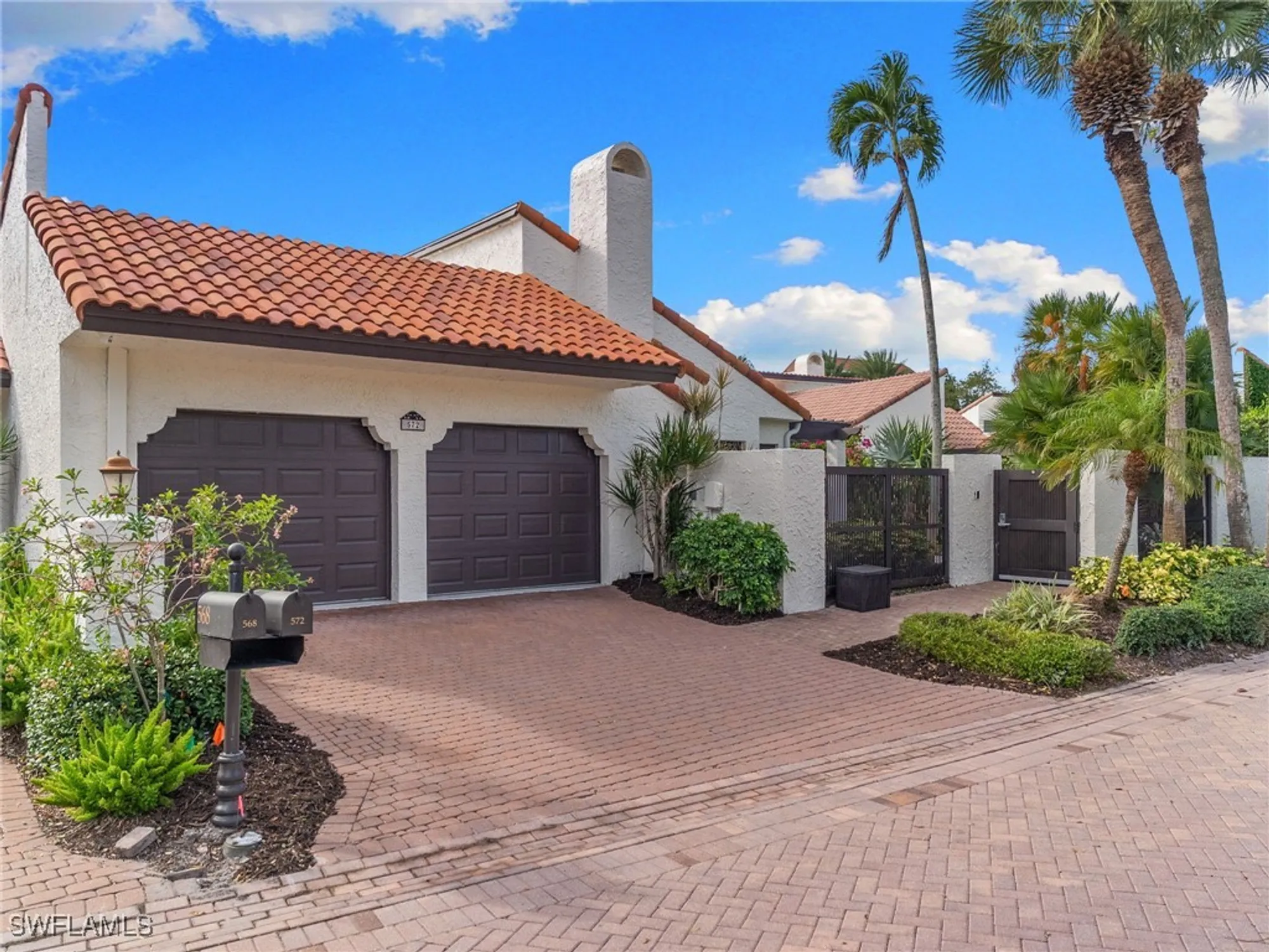 Property Slideshow image 27 of 34 | 572 tierra mar ln # 19, Naples, FL, 34108