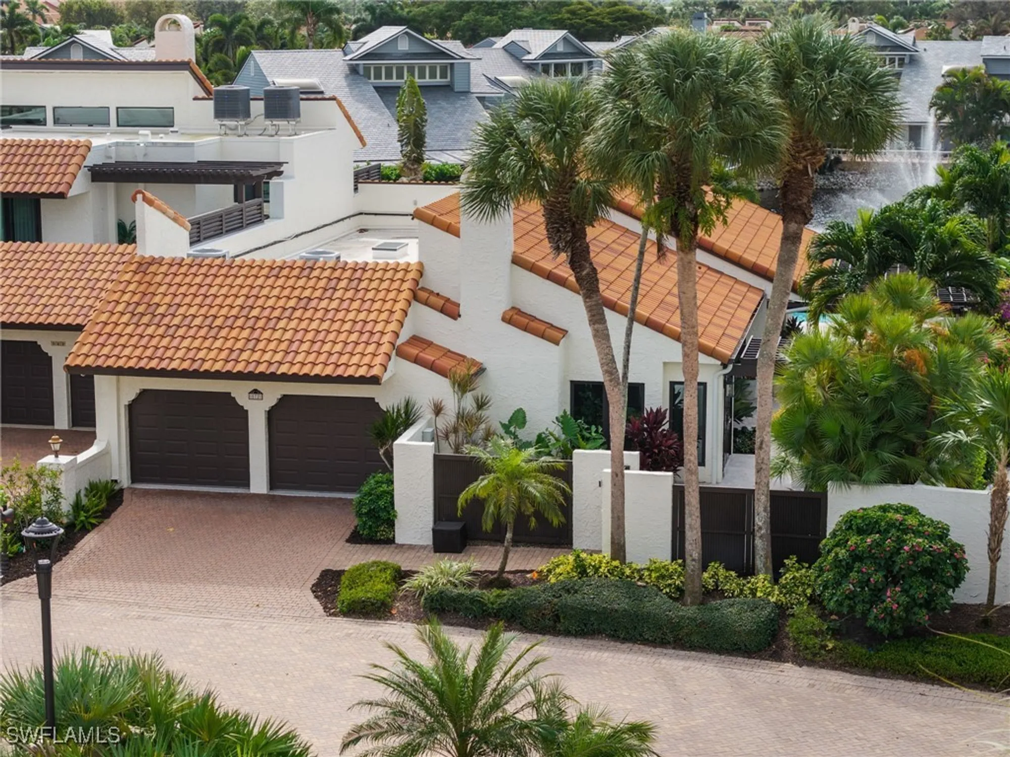 Property Slideshow image 28 of 34 | 572 tierra mar ln # 19, Naples, FL, 34108