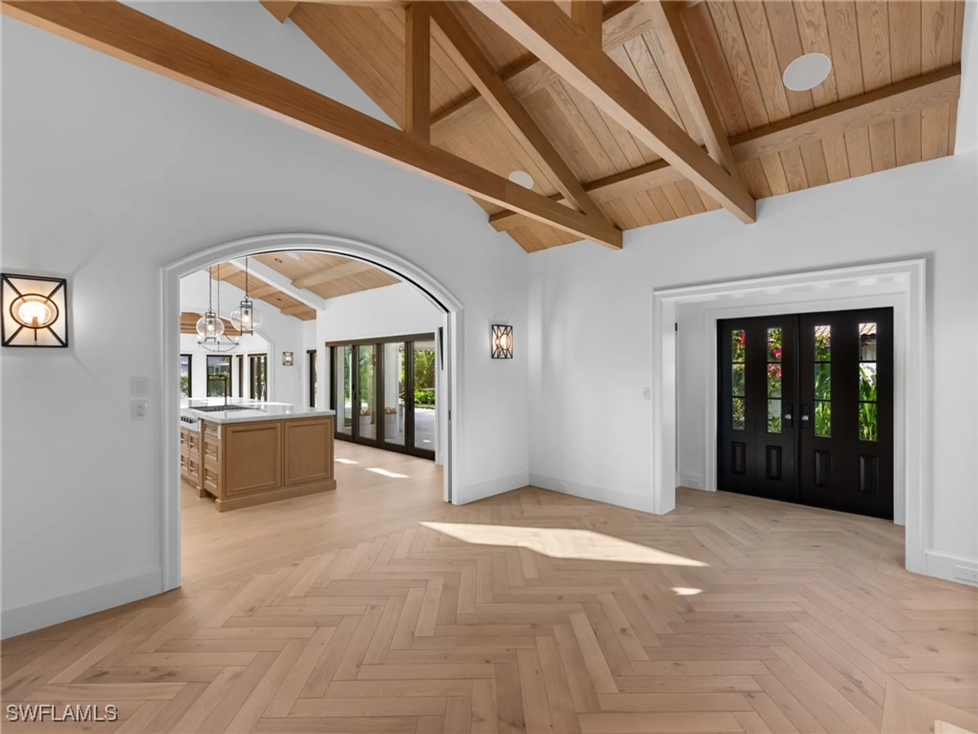 Property Slideshow image 6 of 34 | 572 tierra mar ln # 19, Naples, FL, 34108