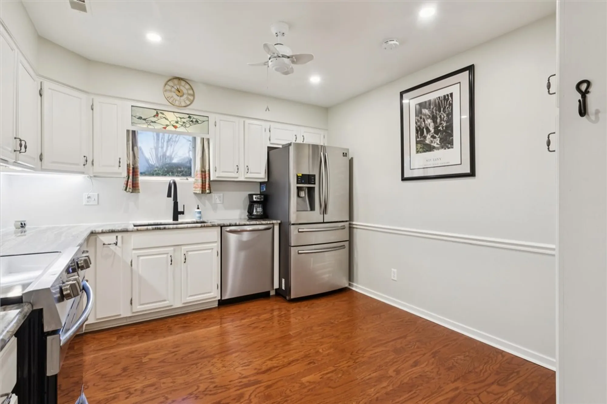 Property Slideshow image 11 of 49 | 245 archers mead, Williamsburg, VA, 23185