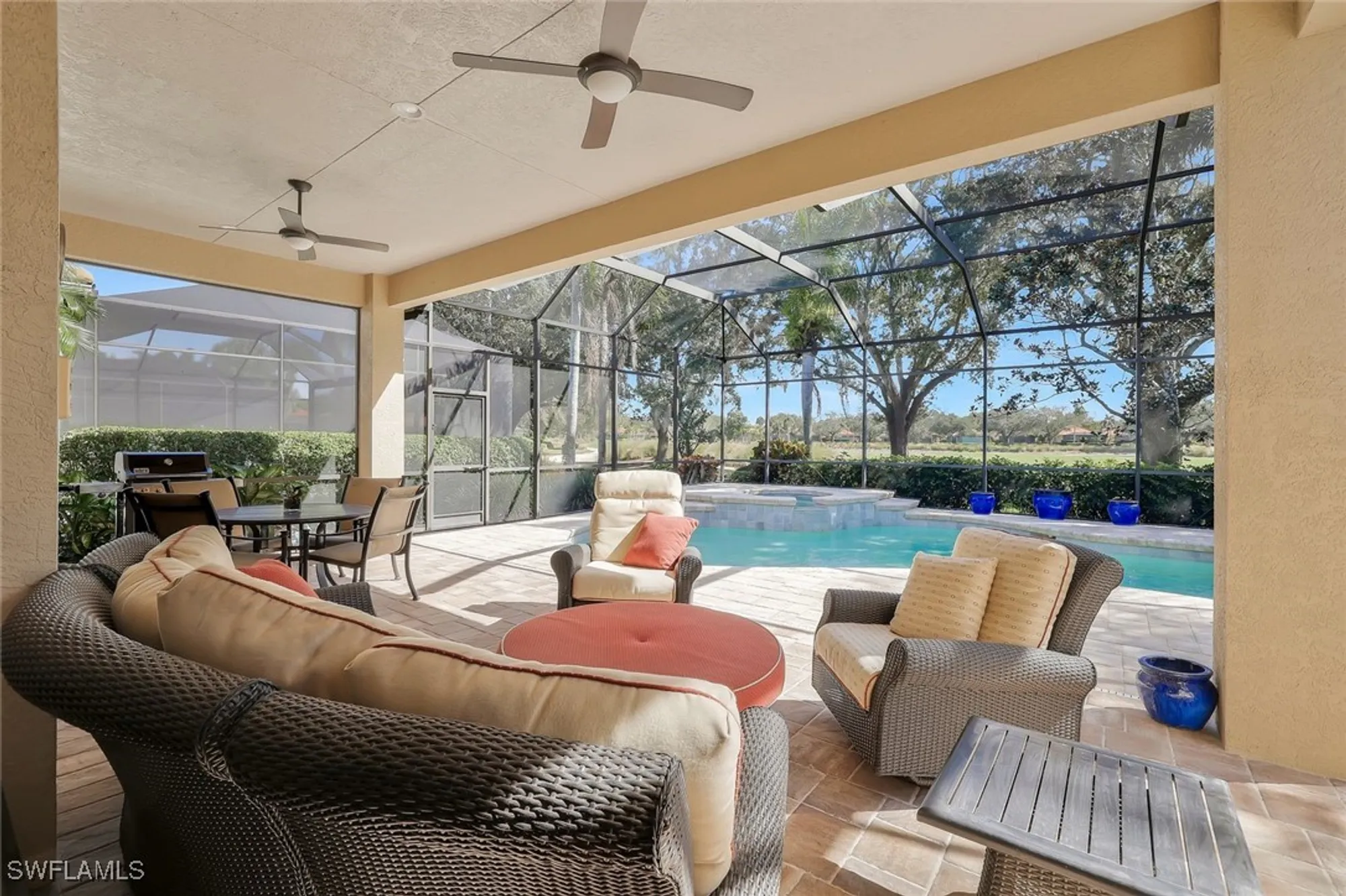 Property Slideshow image 19 of 29 | 910 villa florenza dr, Naples, FL, 34119