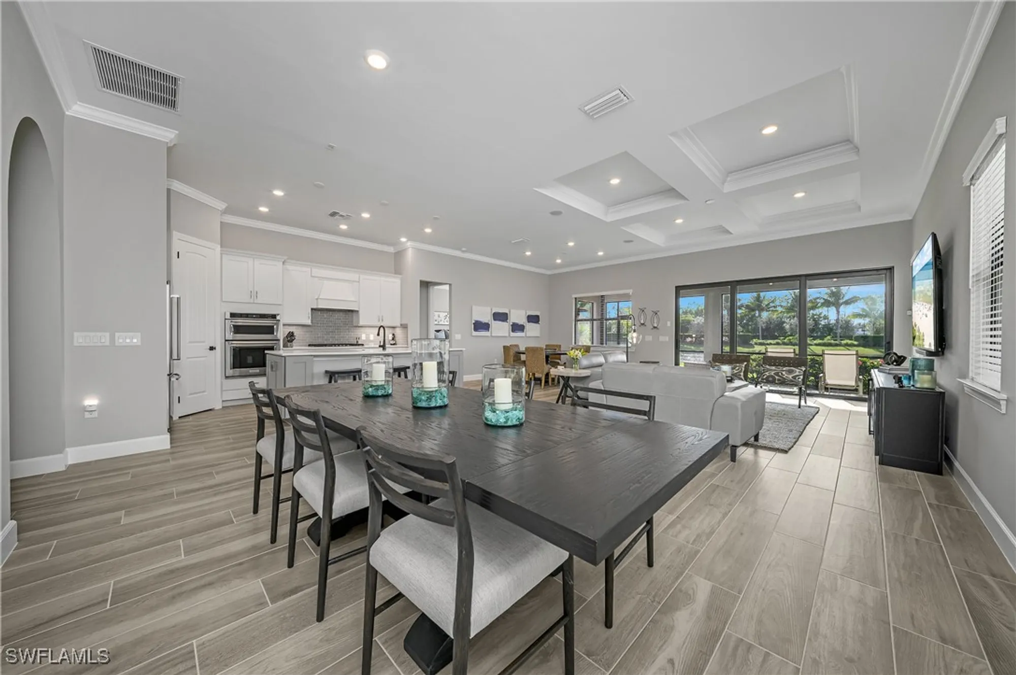 Property Slideshow image 16 of 48 | 19228 aqua shore dr, Fort Myers, FL, 33913