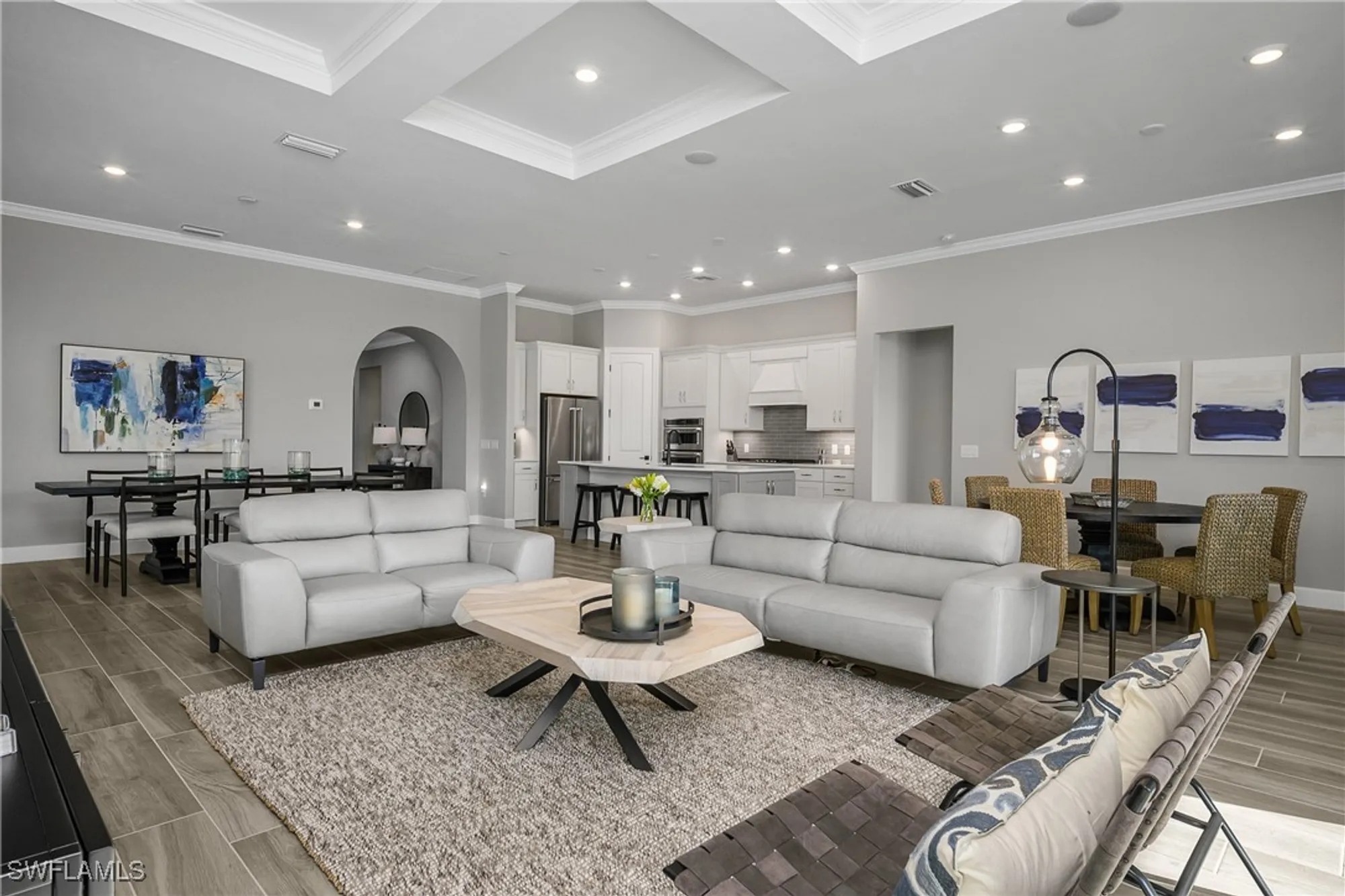 Property Slideshow image 10 of 48 | 19228 aqua shore dr, Fort Myers, FL, 33913