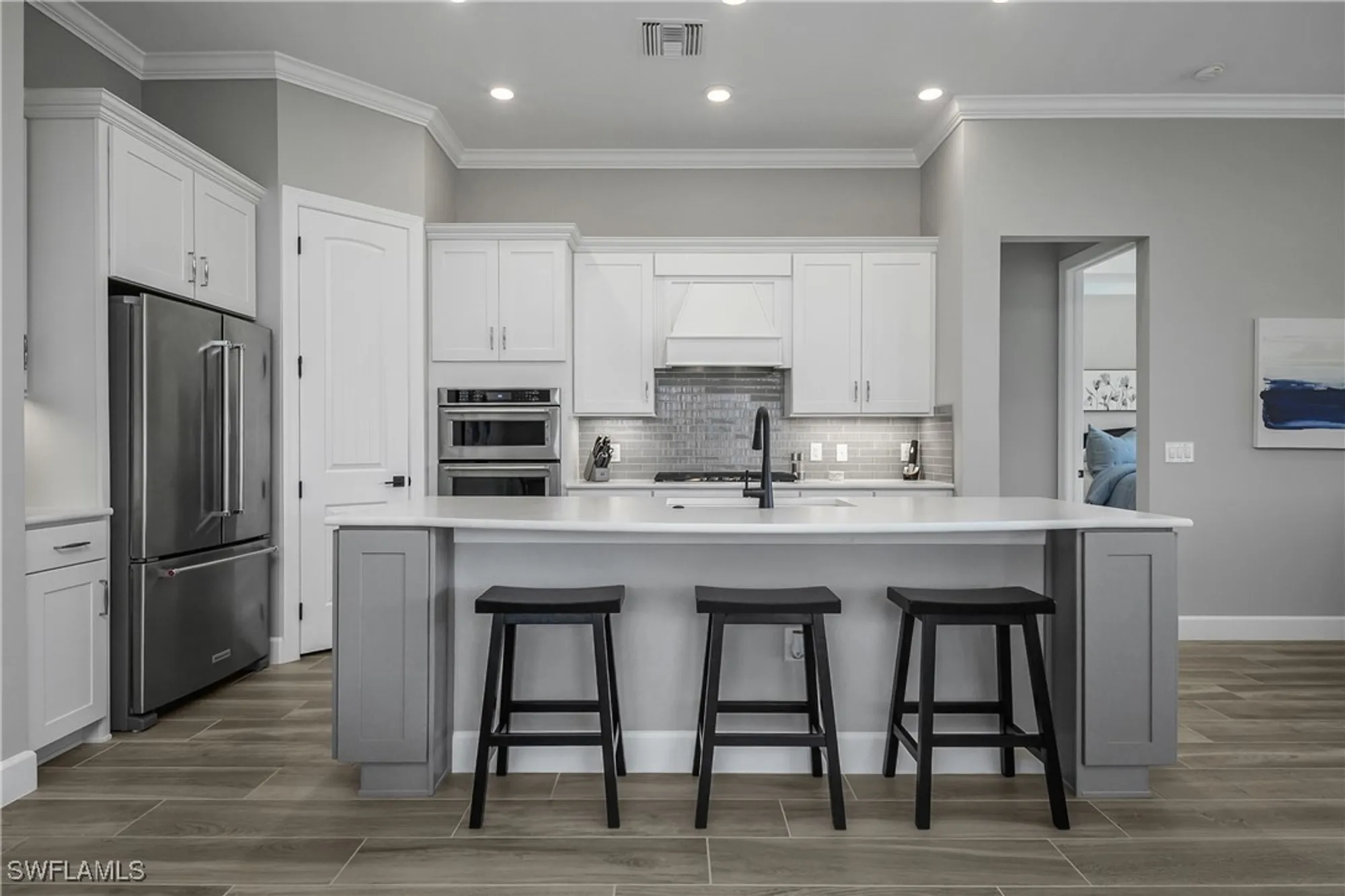 Property Slideshow image 3 of 48 | 19228 aqua shore dr, Fort Myers, FL, 33913