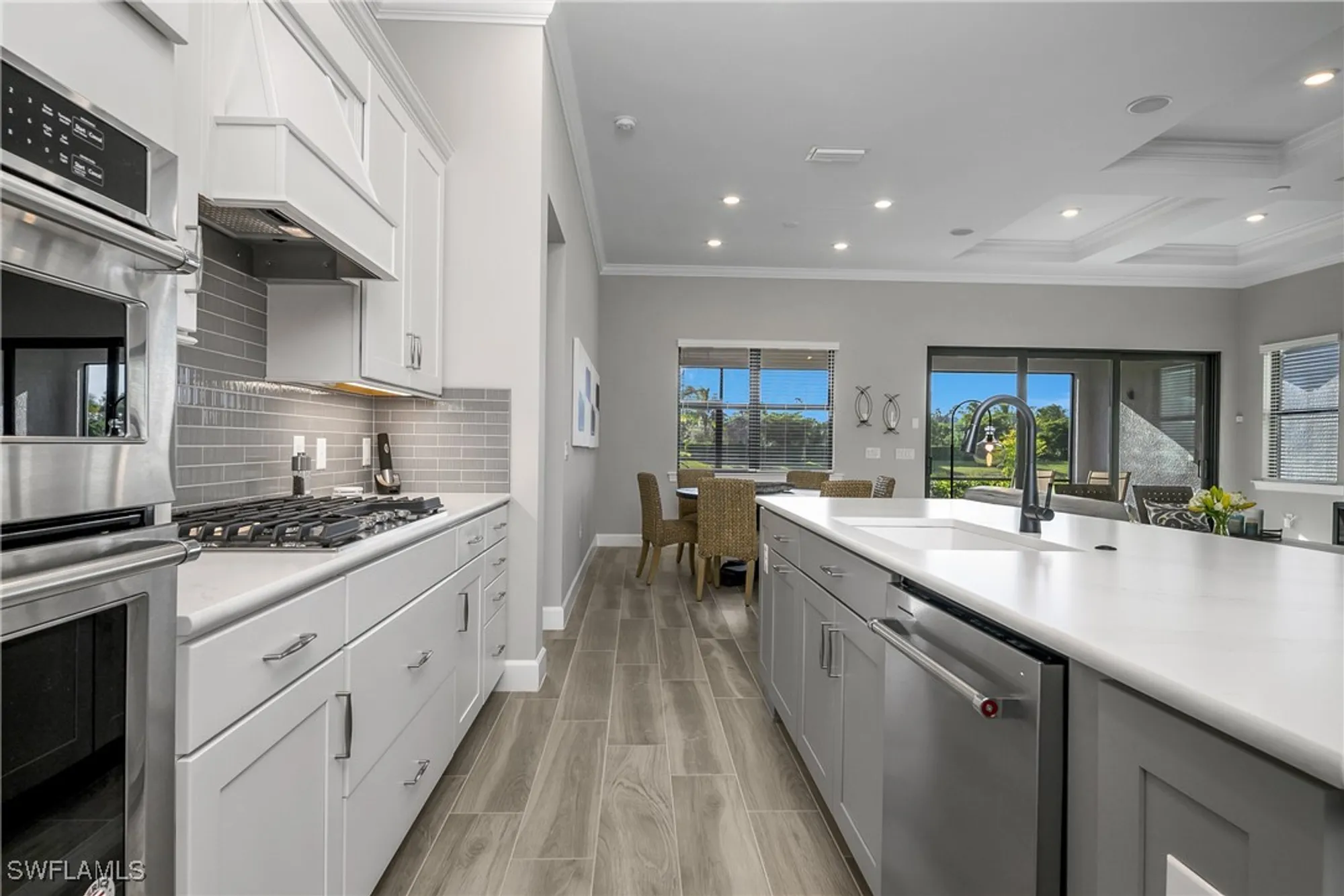 Property Slideshow image 4 of 48 | 19228 aqua shore dr, Fort Myers, FL, 33913