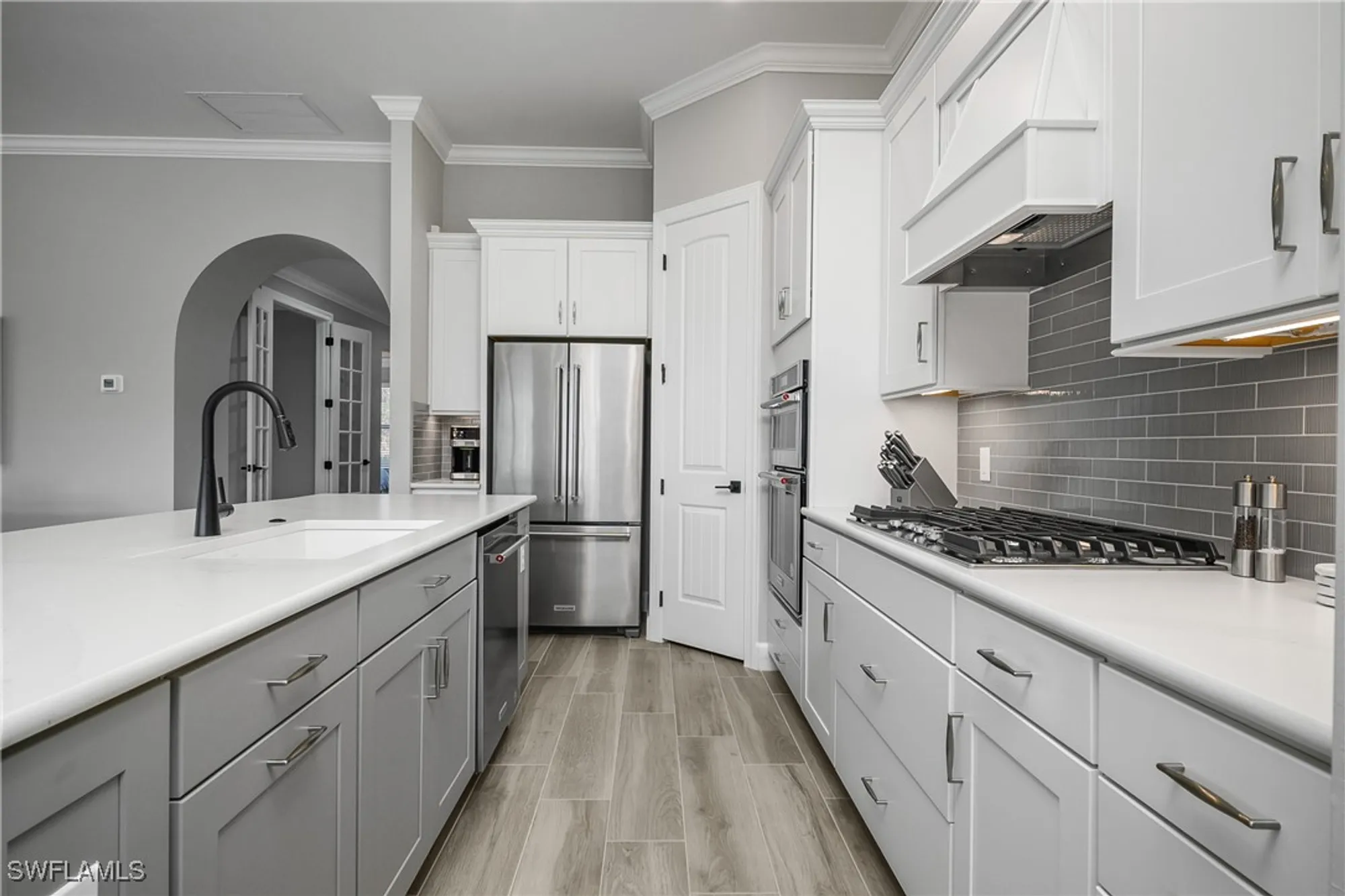 Property Slideshow image 6 of 48 | 19228 aqua shore dr, Fort Myers, FL, 33913