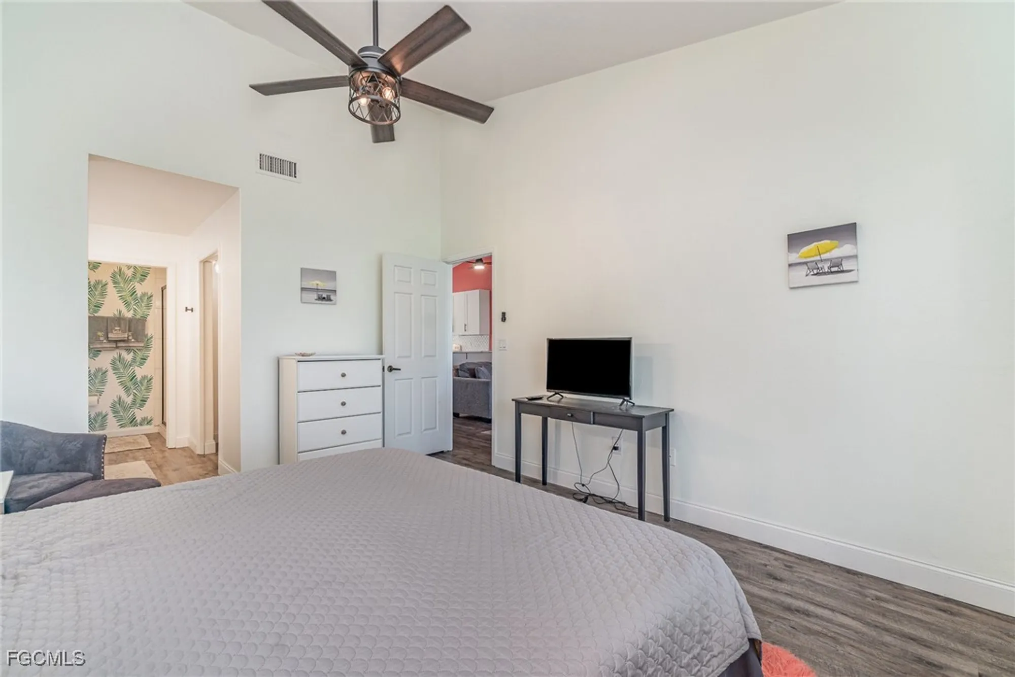 Property Slideshow image 17 of 28 | 13120 cross creek blvd 208, Fort Myers, FL, 33912