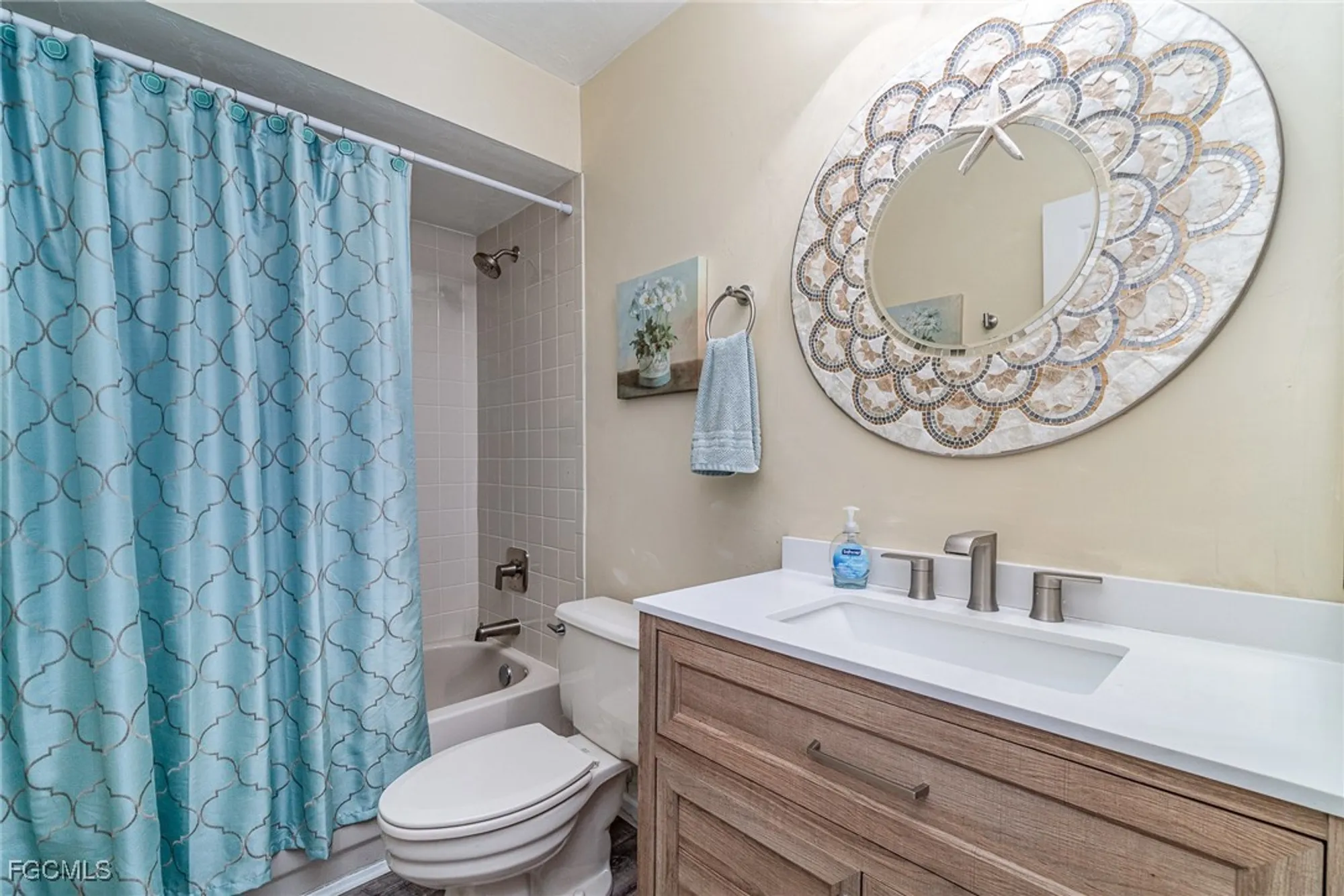 Property Slideshow image 18 of 28 | 13120 cross creek blvd 208, Fort Myers, FL, 33912