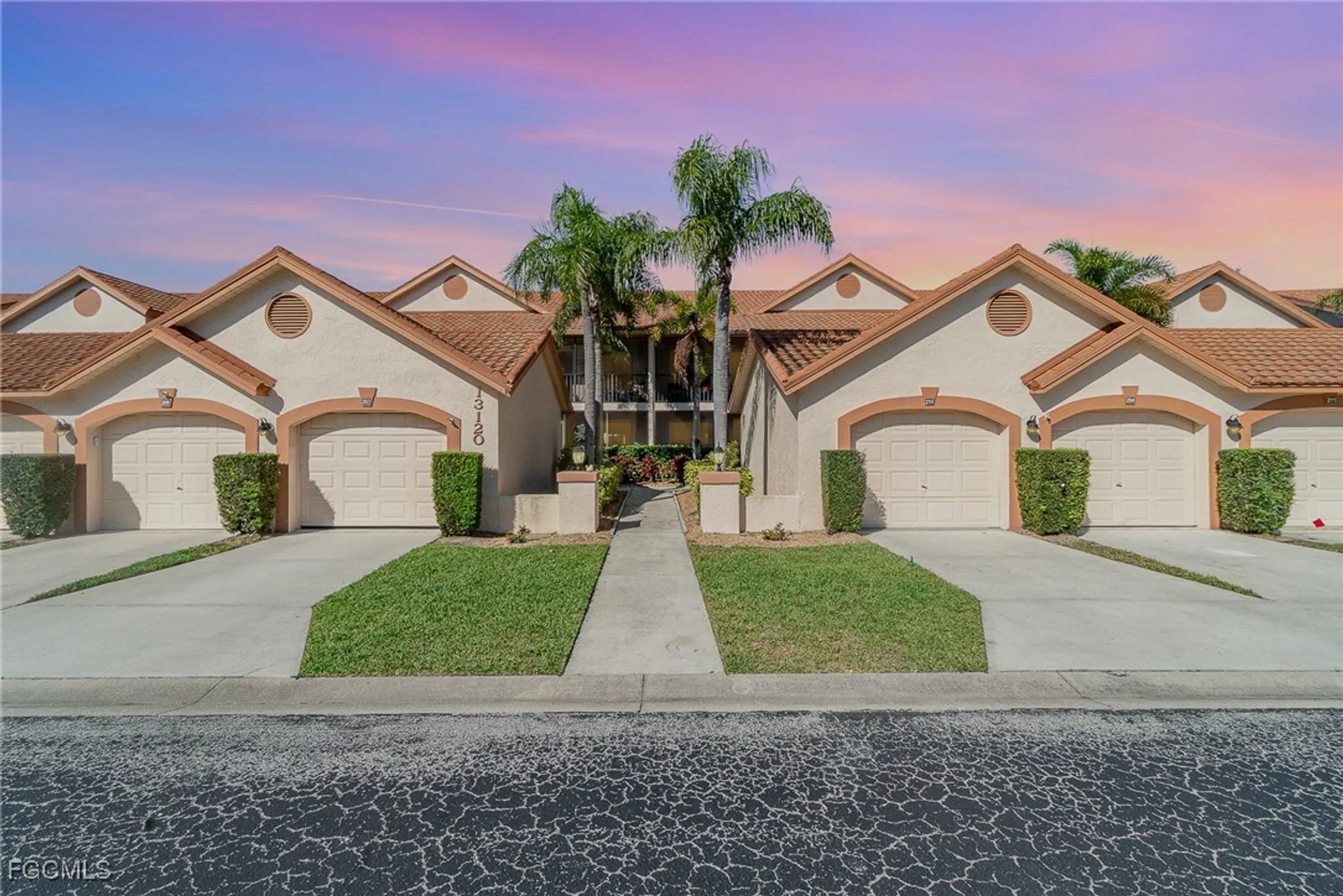 Property Slideshow image 2 of 28 | 13120 cross creek blvd 208, Fort Myers, FL, 33912