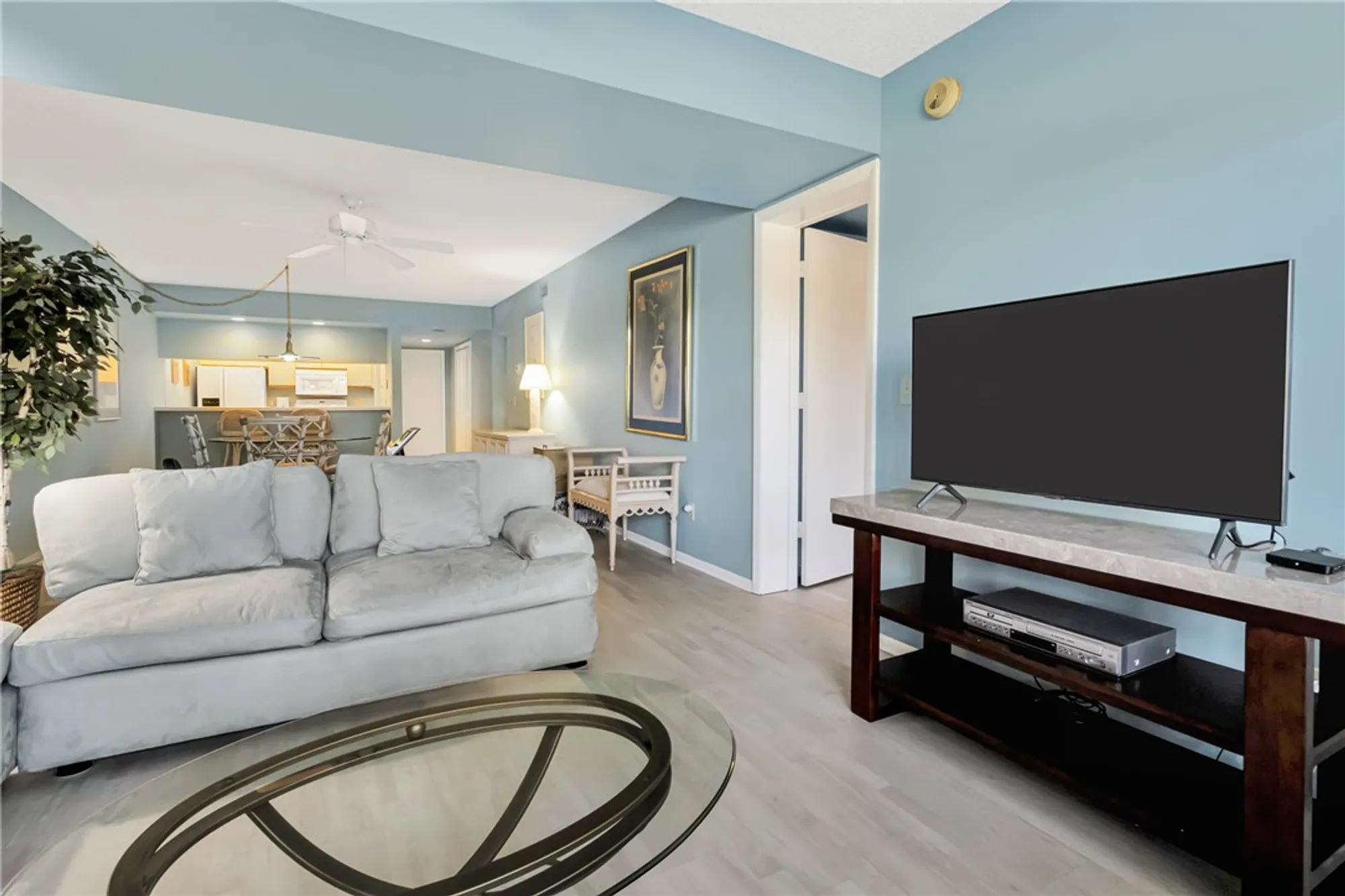 Property Slideshow image 19 of 35 | 29 plantation dr apt 202, Vero Beach, FL, 32966