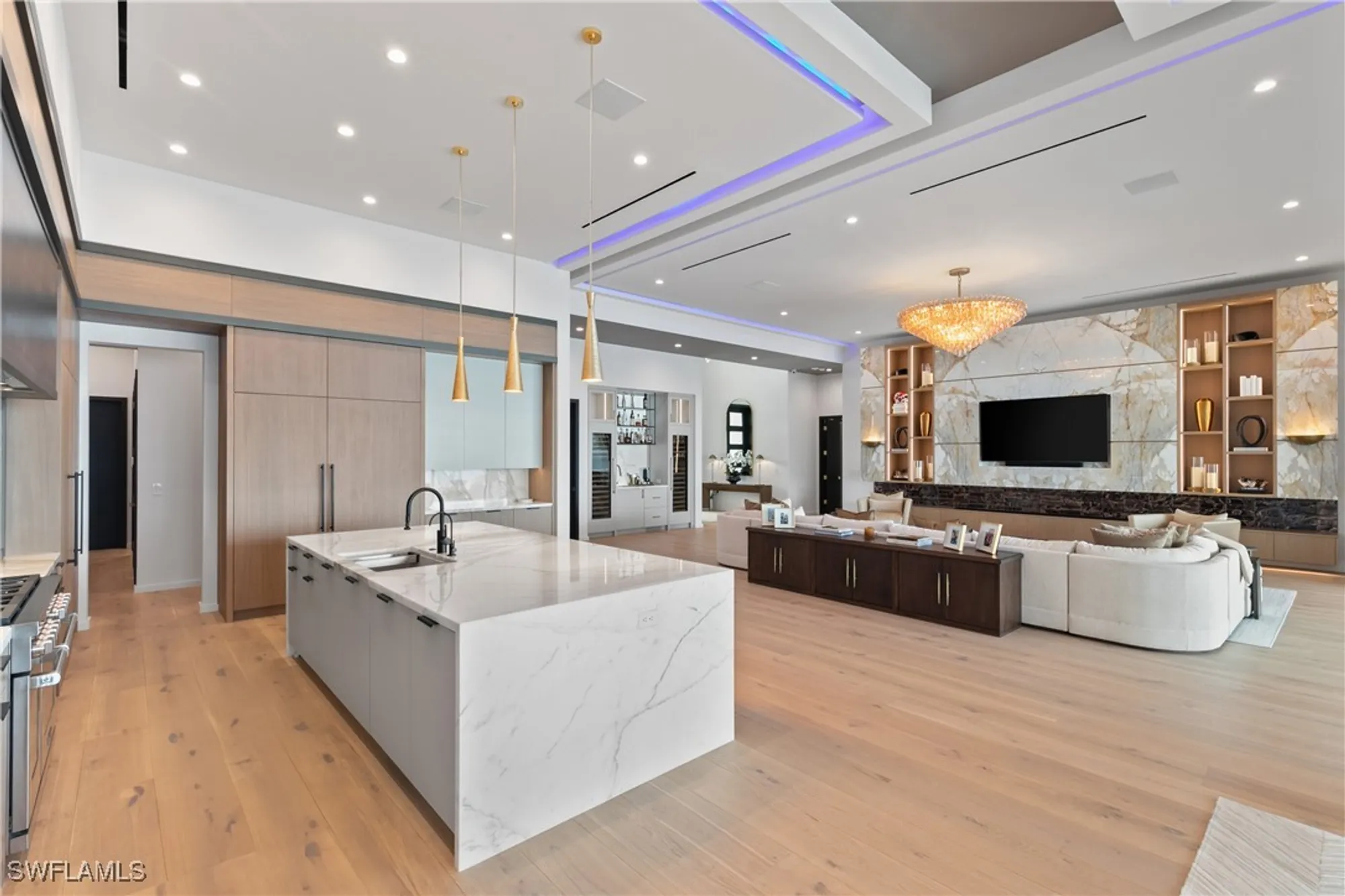 Property Slideshow image 15 of 50 | 11380 longwater chase ct, Fort Myers, FL, 33908