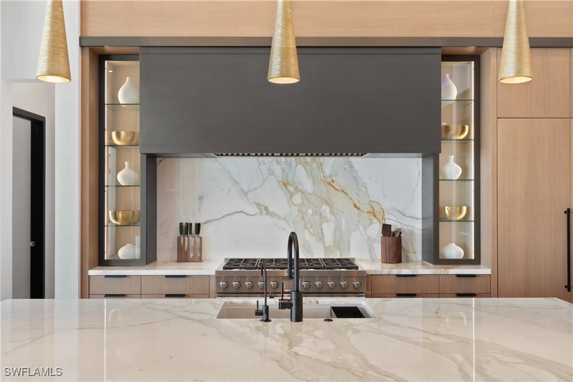 Property Slideshow image 21 of 50 | 11380 longwater chase ct, Fort Myers, FL, 33908