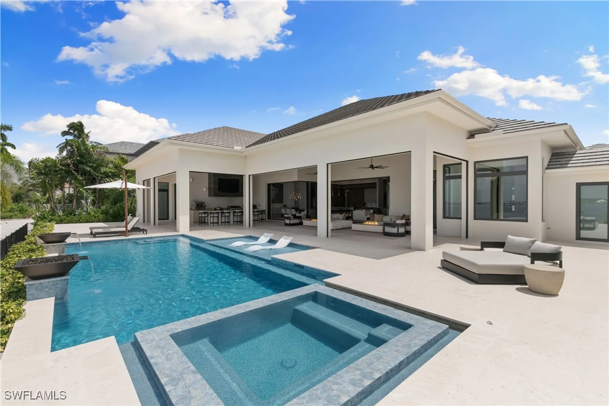 Property Slideshow image 30 of 50 | 11380 longwater chase ct, Fort Myers, FL, 33908