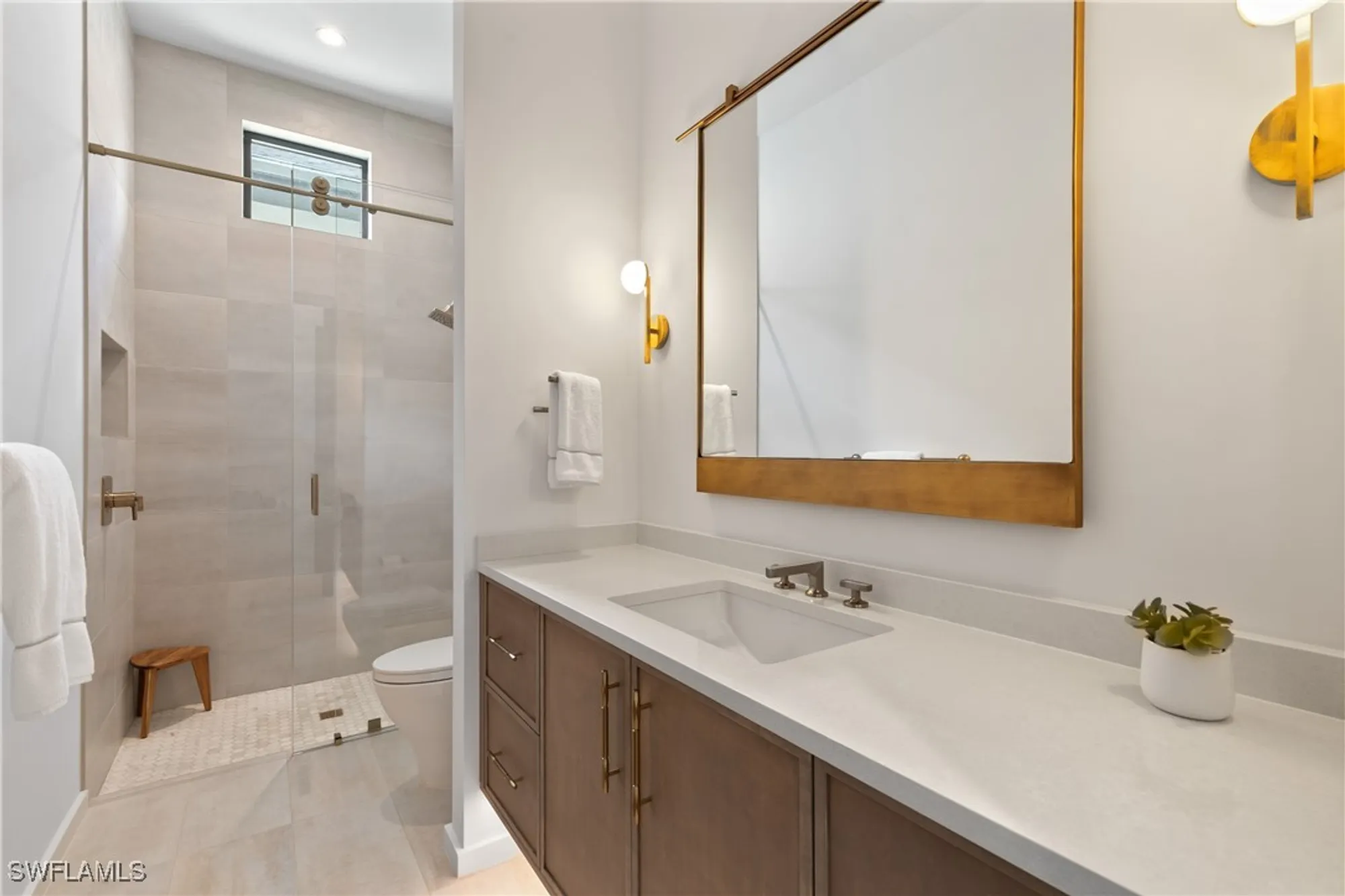 Property Slideshow image 43 of 50 | 11380 longwater chase ct, Fort Myers, FL, 33908